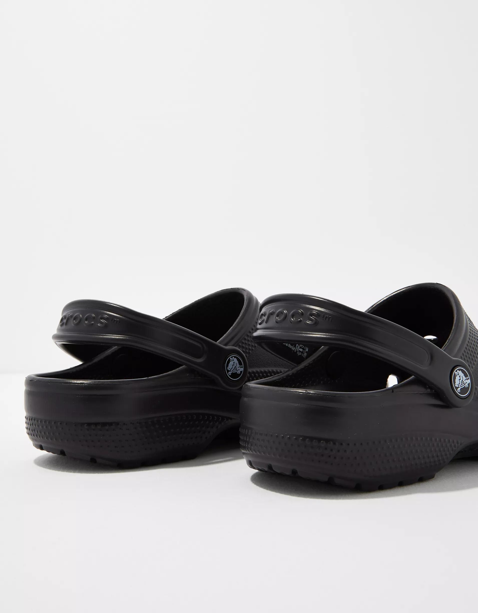 Crocs Men's Classic Clog Product Image