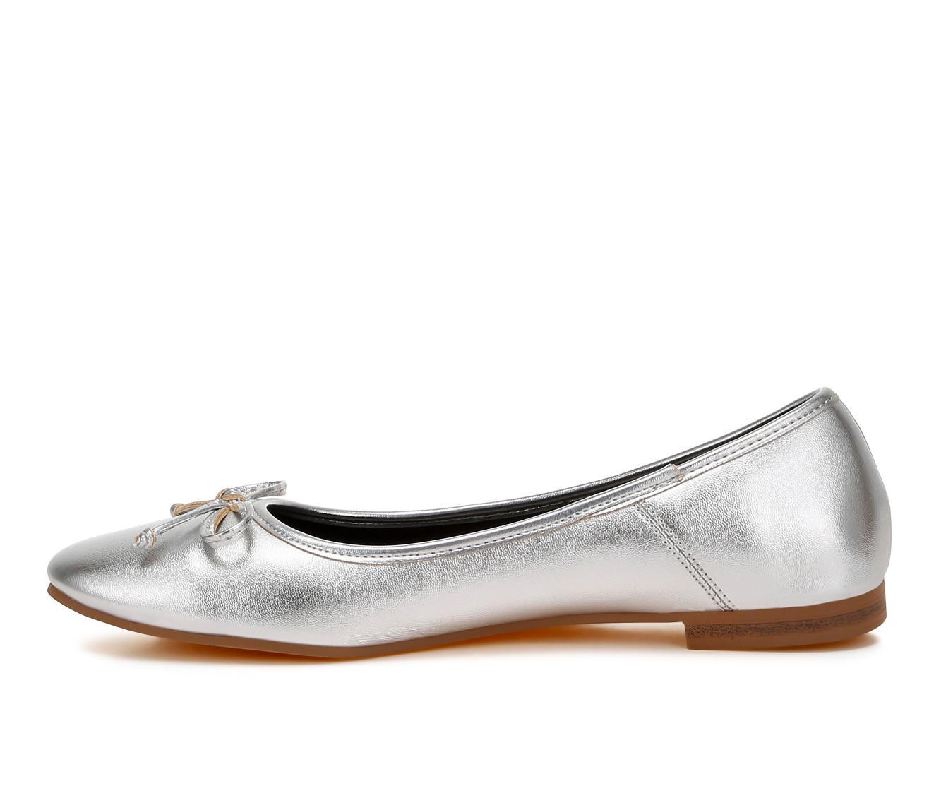 Women's Rag & Co Enchanted Flats Product Image