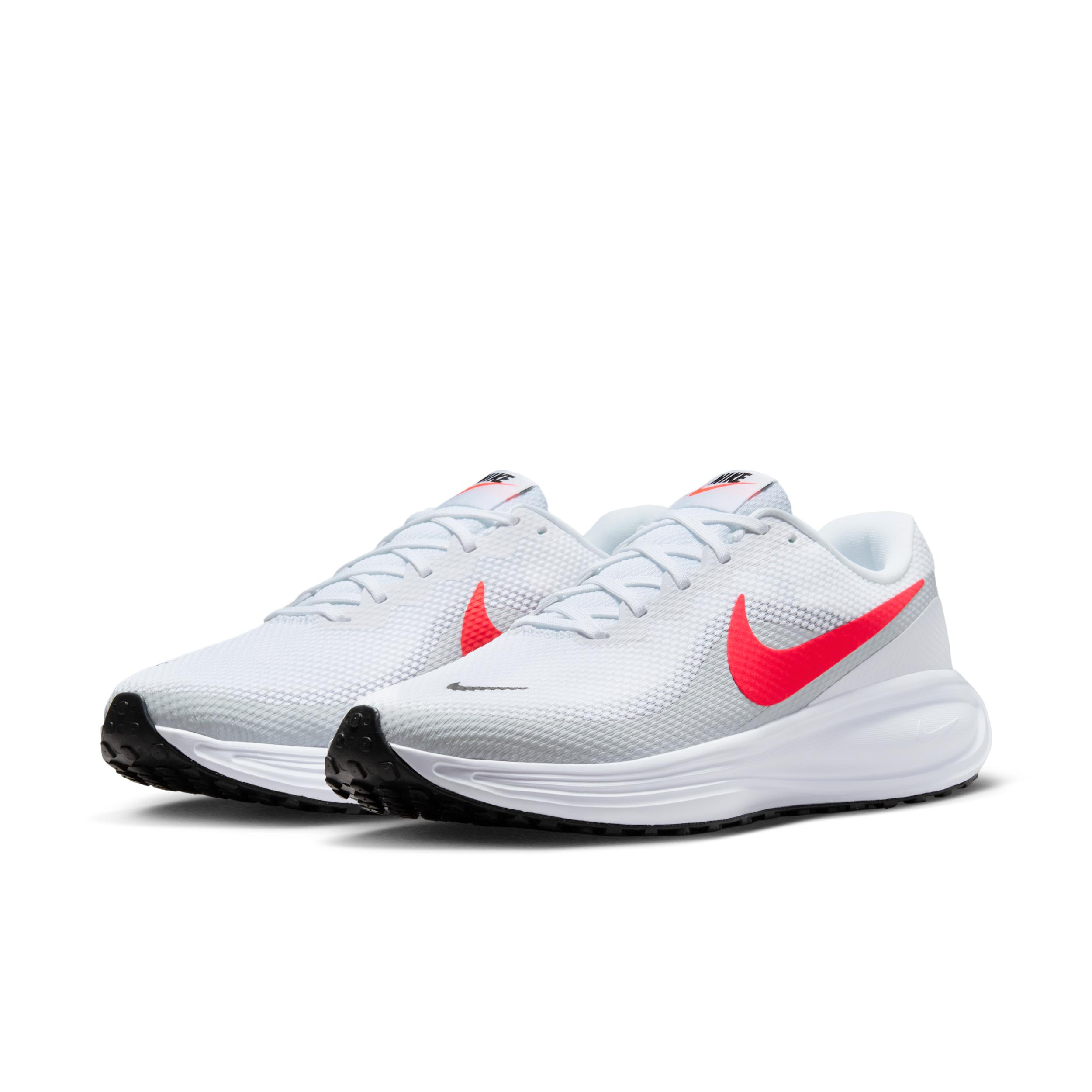 Nike Men's Revolution 8 Road Running Shoes (Extra Wide) Product Image