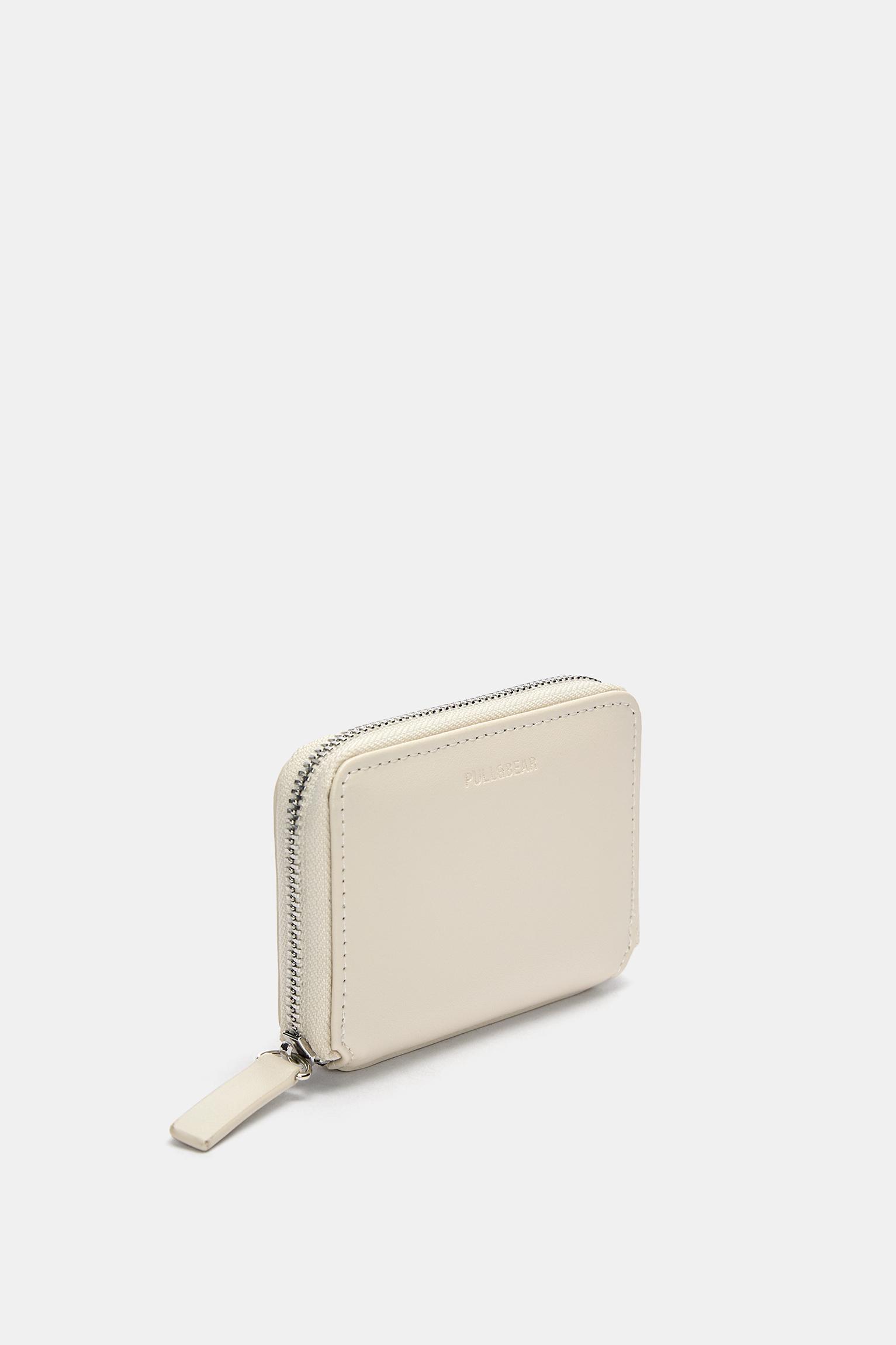 Rubberized wallet Product Image