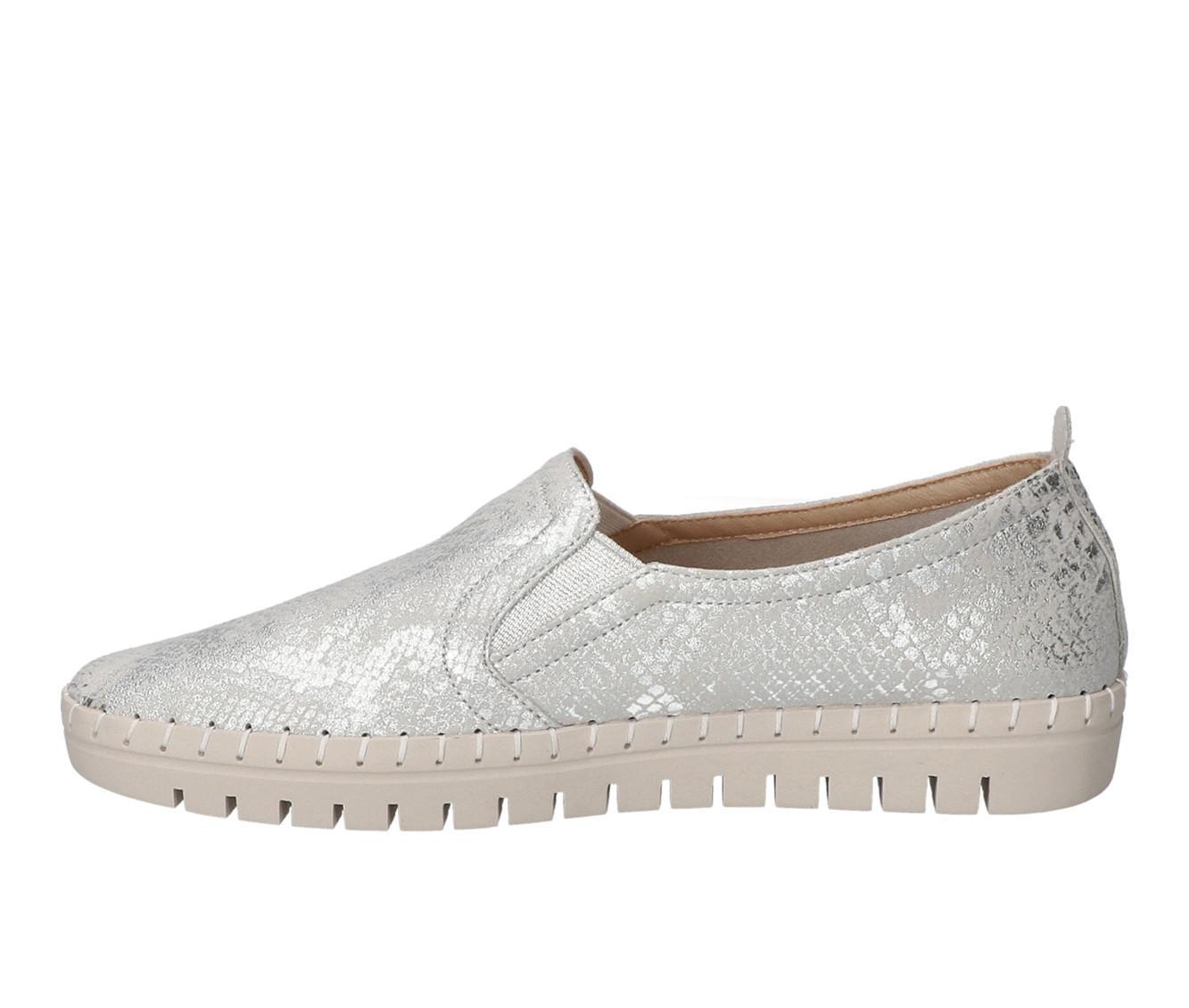 Women's Easy Street Fresh Slip-On Shoes Product Image