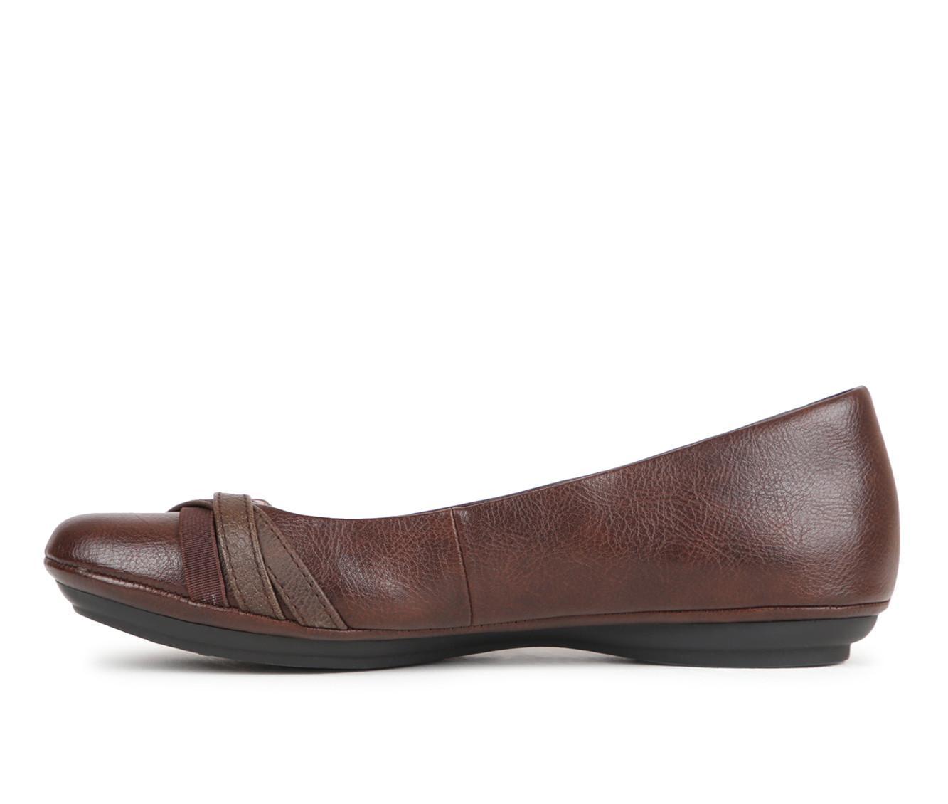 Women's EuroSoft Shainna Flats Product Image