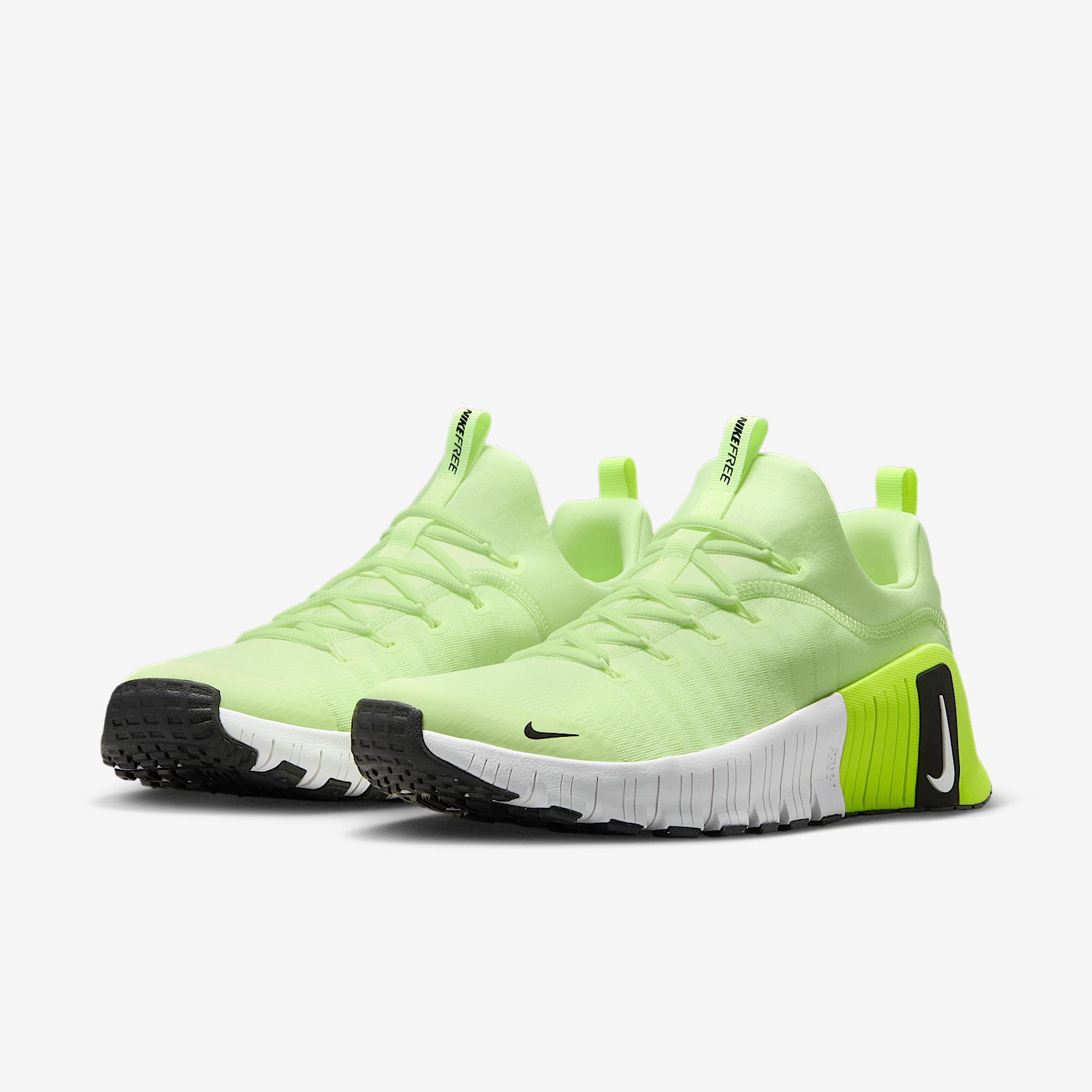 Nike Mens Free Metcon 6 Workout Shoes | FJ7127-701 Product Image