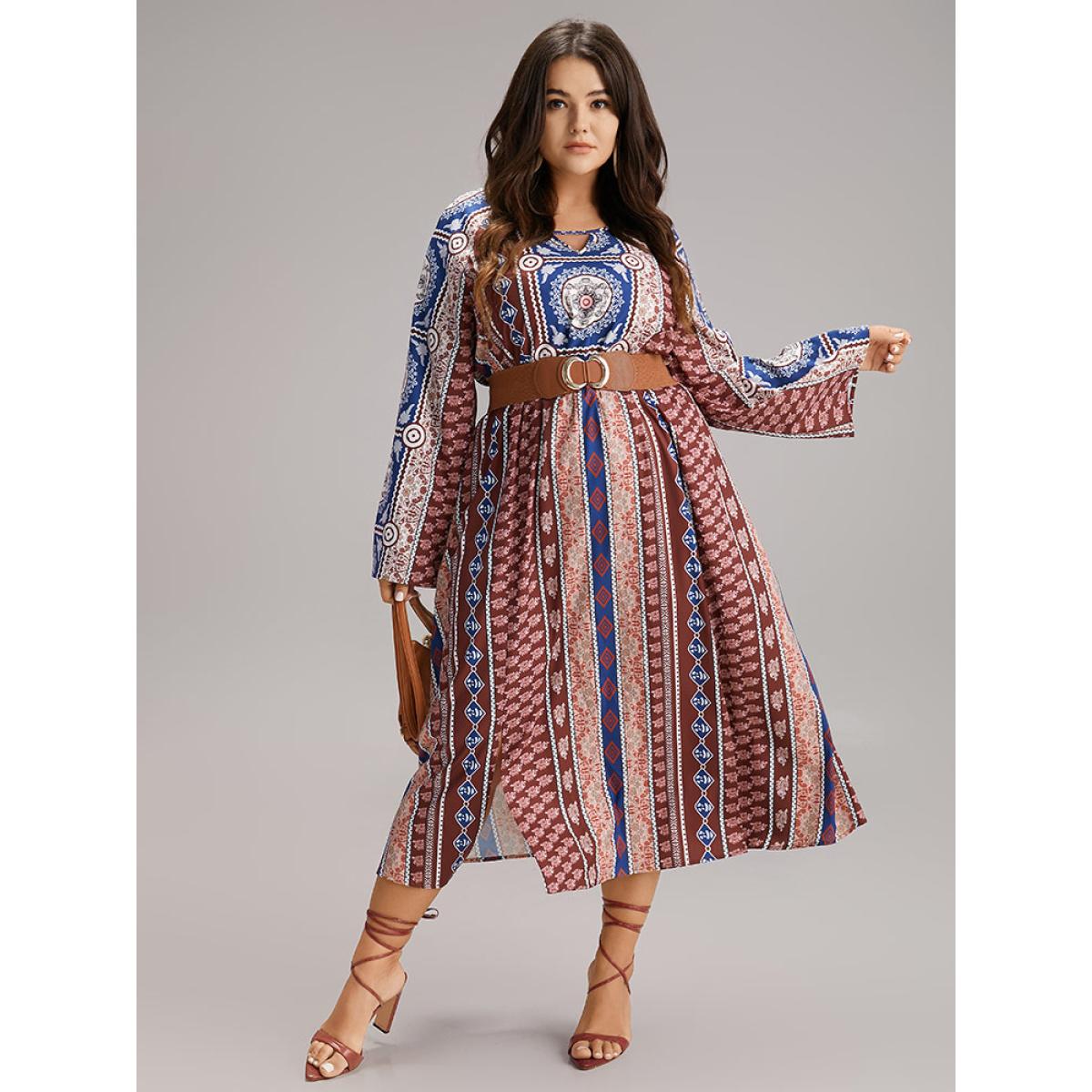 Plus Size Boho Print Keyhole Split Hem Pocket Dress Scarlet Women Vacation Printed Notched collar Long Sleeve Curvy Midi Dress BloomChic 10/M Product Image