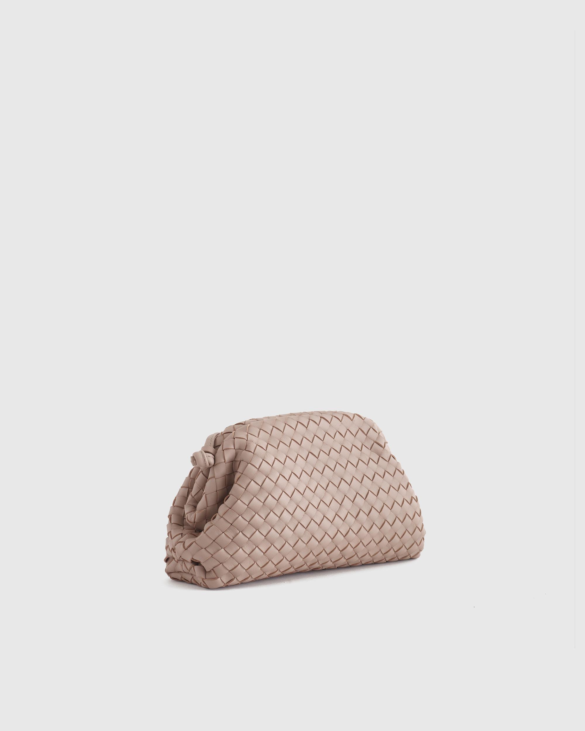 Quince | Women's Italian Leather Handwoven Pouch Crossbody Clutch Product Image