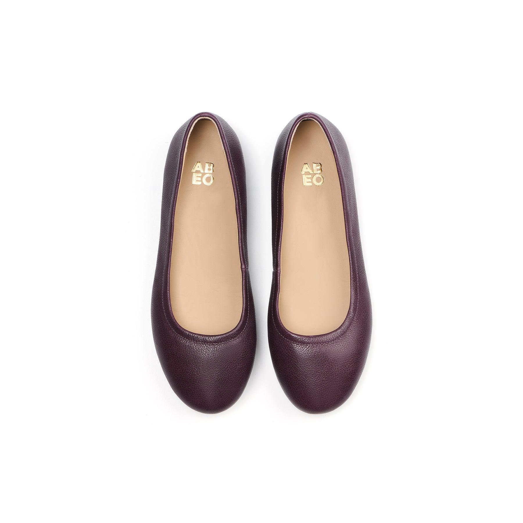 Promenade Flat Female Product Image