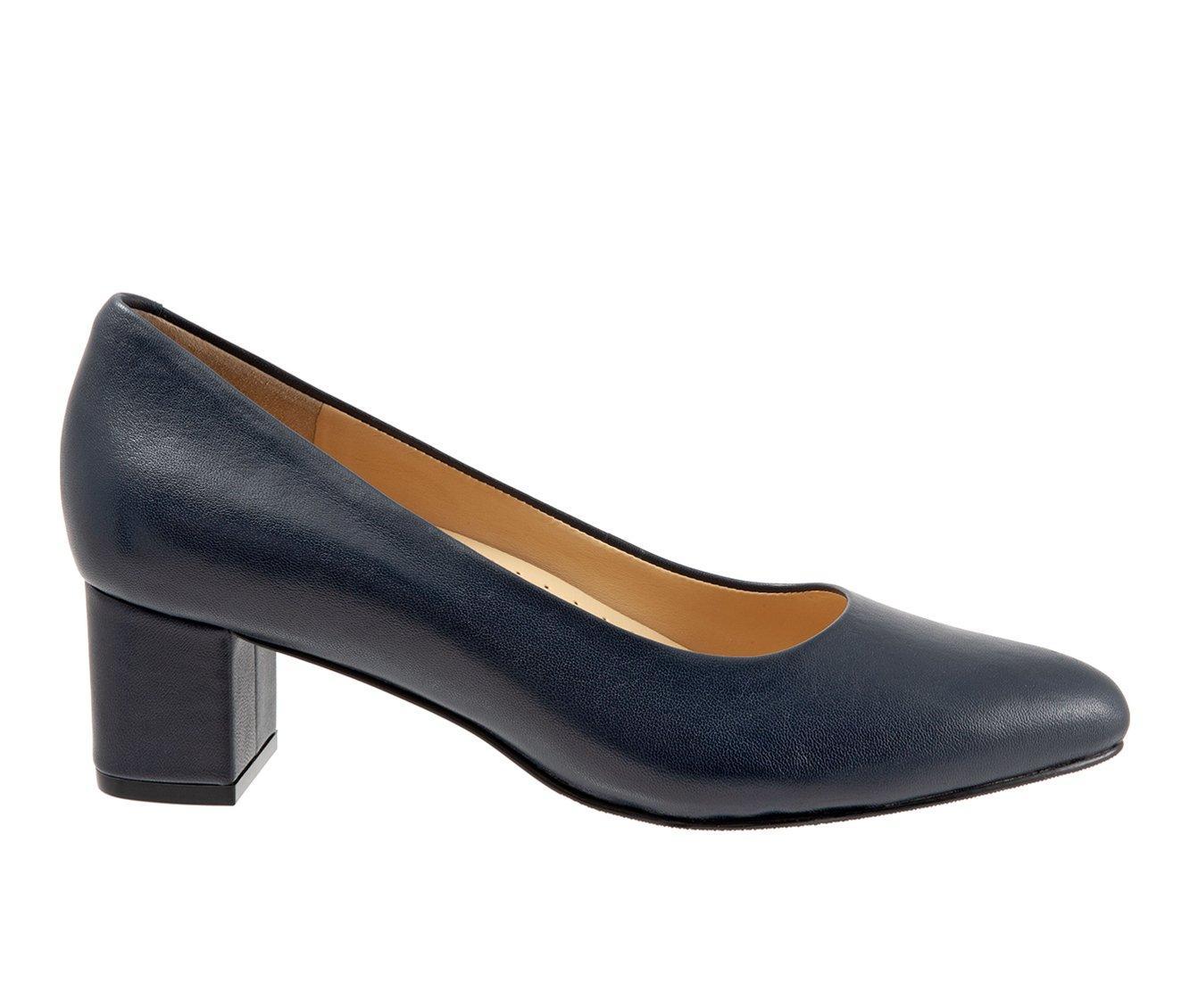 Women's Trotters Kari Pumps Product Image