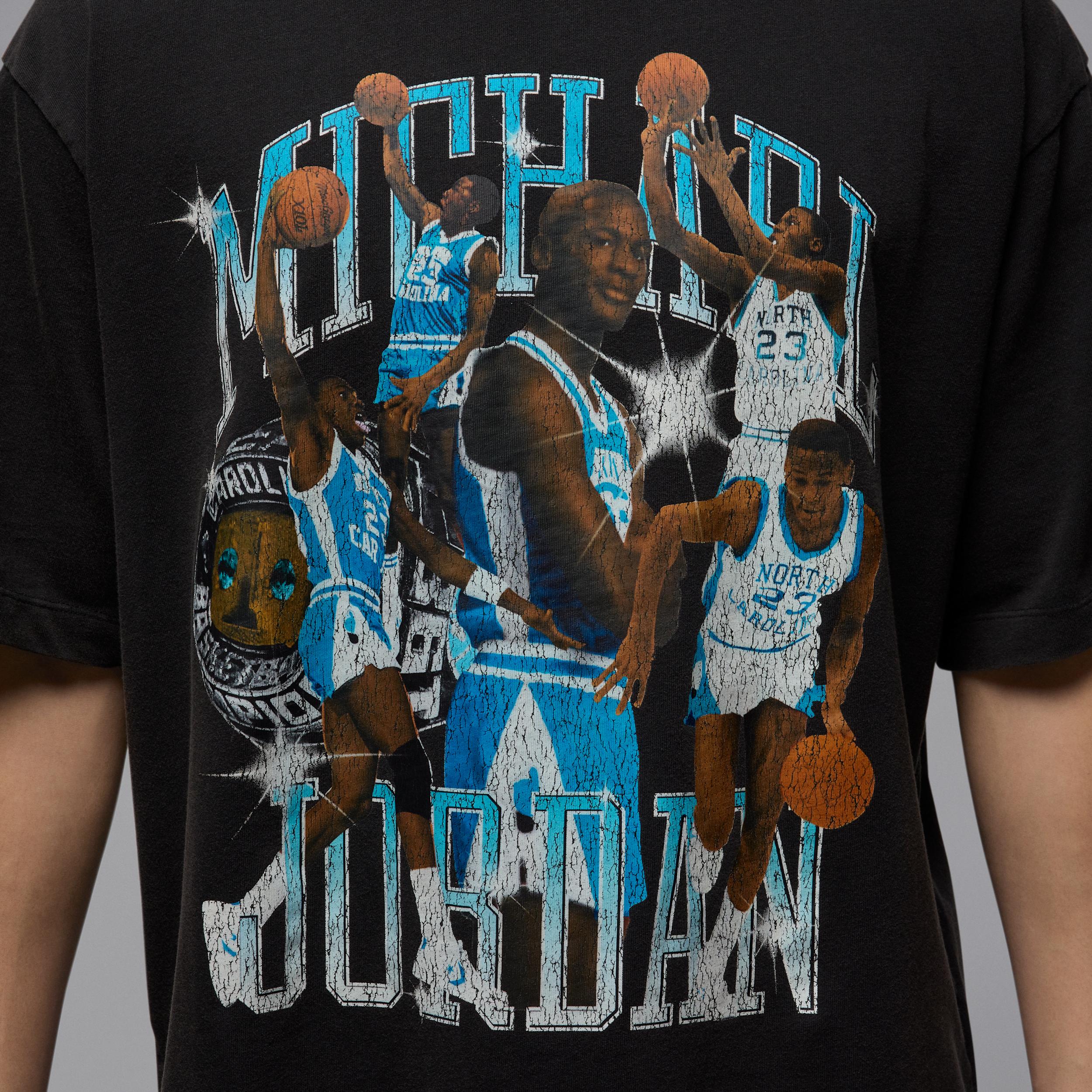 Men's Jordan Flight Essentials Graphic T-Shirt Product Image