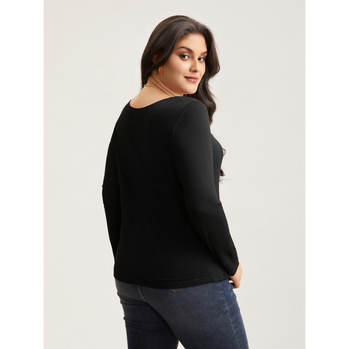 Plus Size Supersoft Essentials Solid U Neck T-shirt Black Women Elegant Non U-neck Skinny Everyday T-shirts BloomChic 12/L Product Image