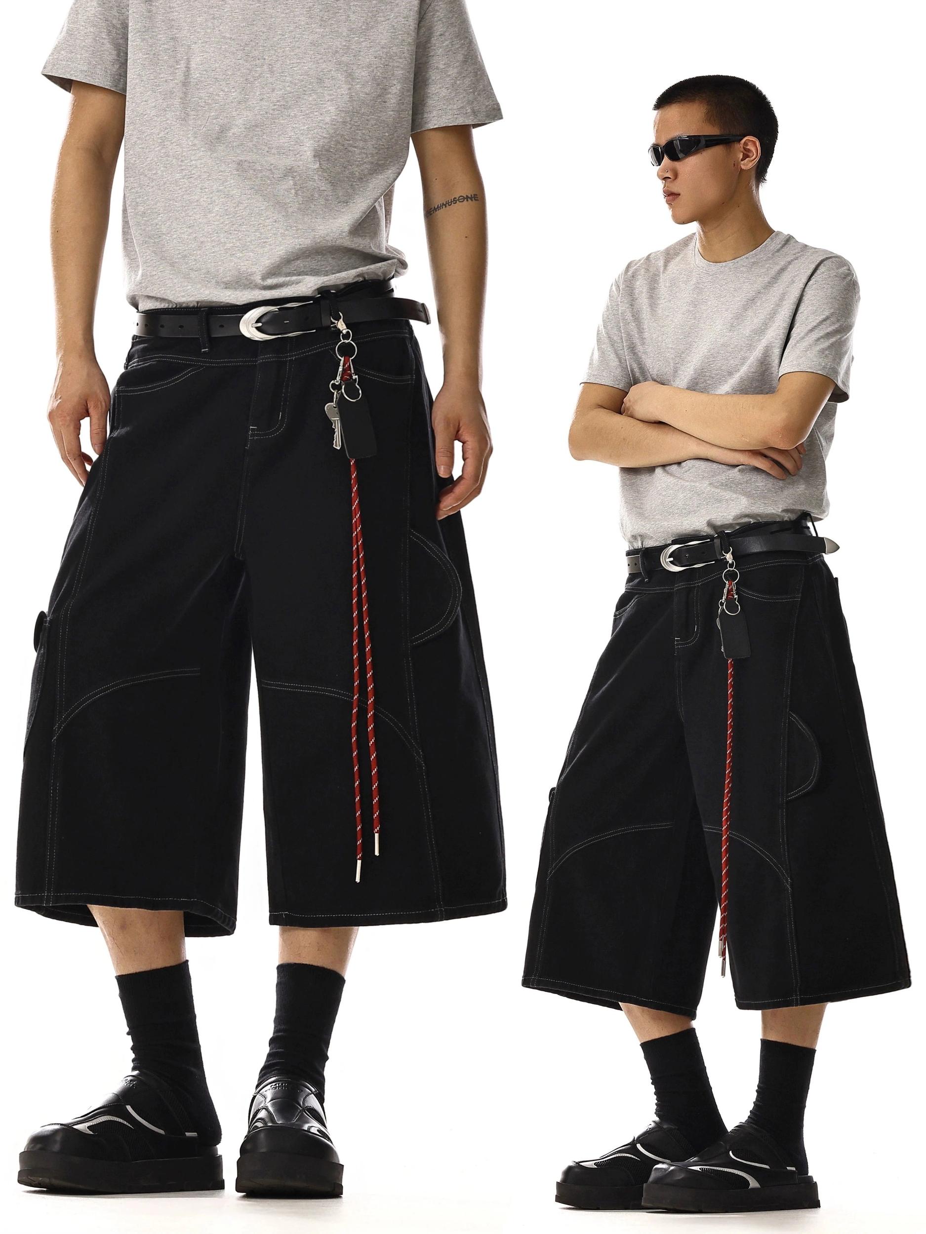 RT No. 18226 RECONSTRUCTED DENIM CARGO SHORTS Product Image