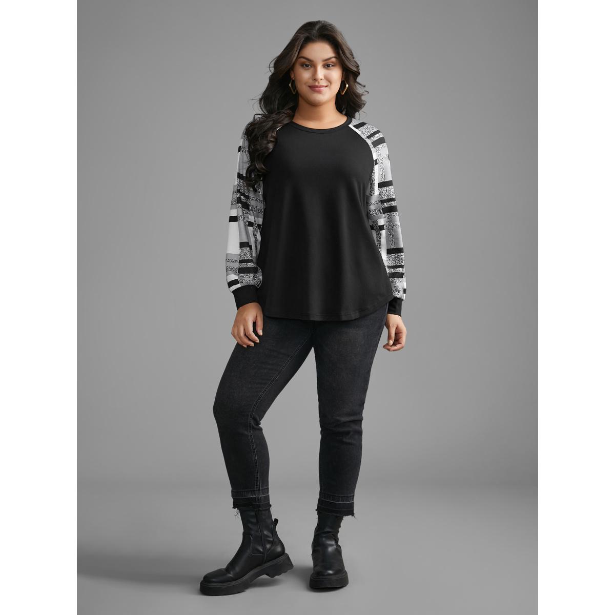 Plus Size Colorblock Contrast Raglan Sleeve Sweatshirt Women Black Casual Contrast Loose Round Neck Everyday Sweatshirts BloomChic 12/L Product Image