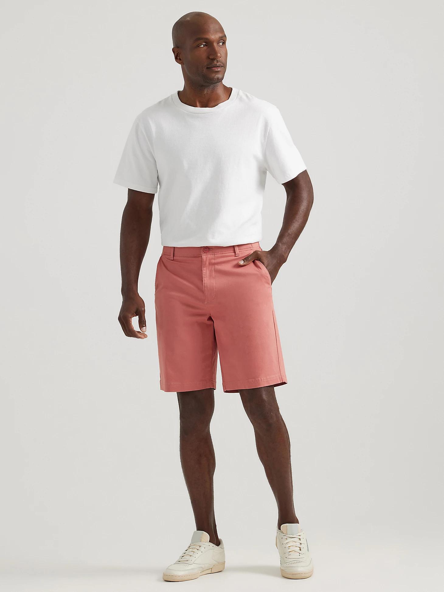 Men’s Extreme Motion Short | Khaki Cargo Shorts| Lee® Product Image