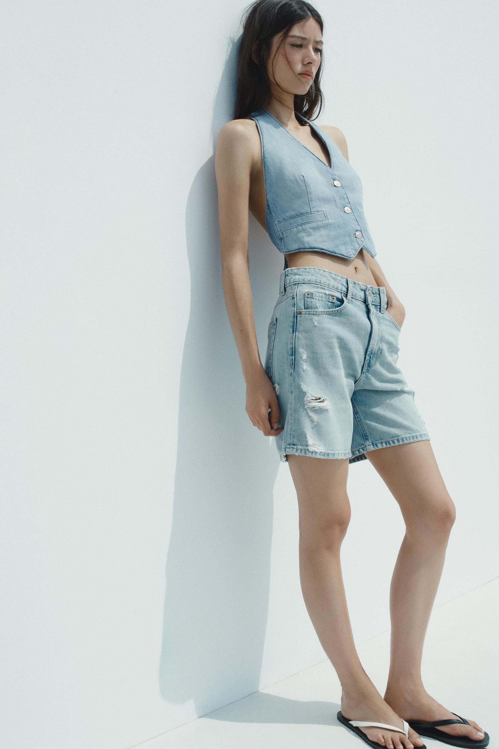 MID-RISE RIPPED TRF DENIM SHORTS Product Image