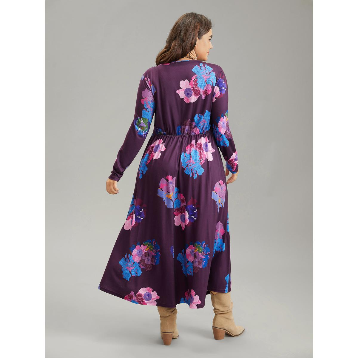 Plus Size Floral Twist Front Elastic Waist Pleated Dress RedViolet Women Resort Printed V-neck Long Sleeve Curvy Midi Dress BloomChic 26/4X Product Image