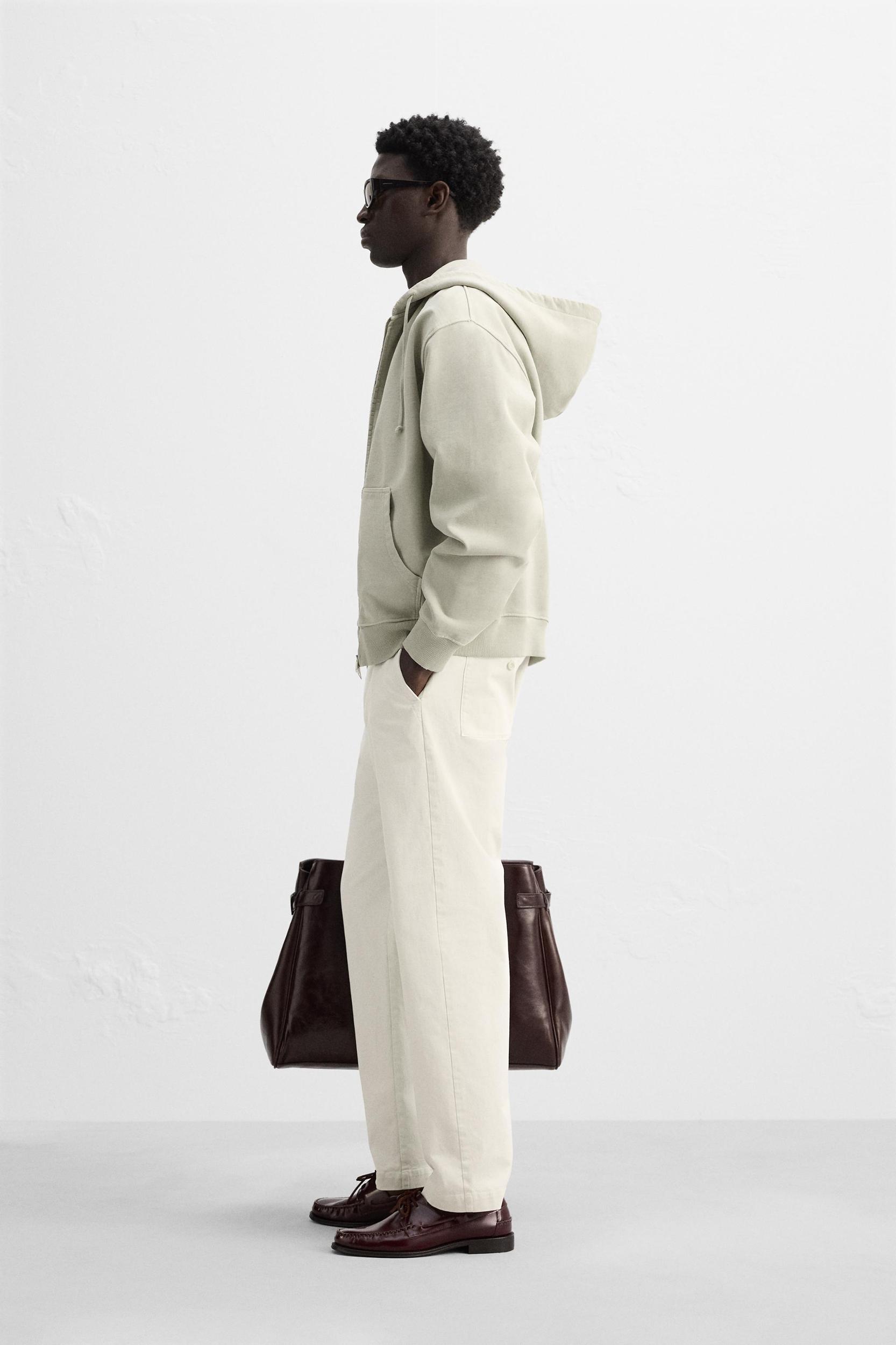 WASHED HOODED ZIP SWEATSHIRT Product Image