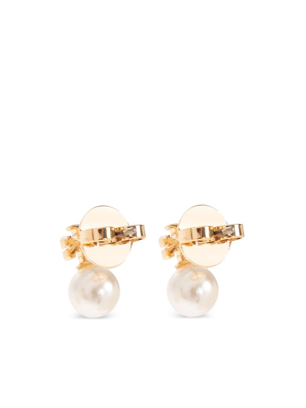 Pearl stud earrings  Product Image
