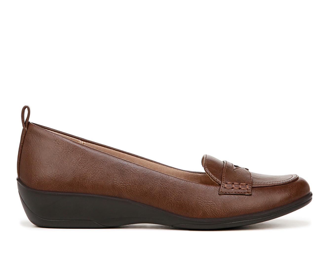 Women's LifeStride Ivonne Loafers Product Image