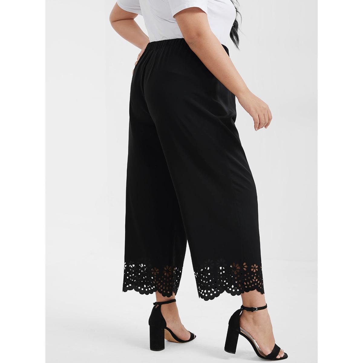 Plus Size Broderie Anglaise Elastic Waist Loose Pants Women Black Elegant Loose High Rise Dailywear Pants BloomChic 26/4X Product Image