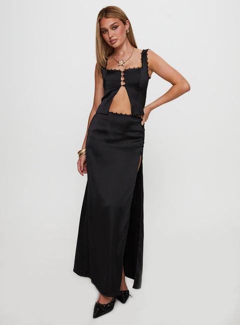 Chakira Maxi Set Black Product Image