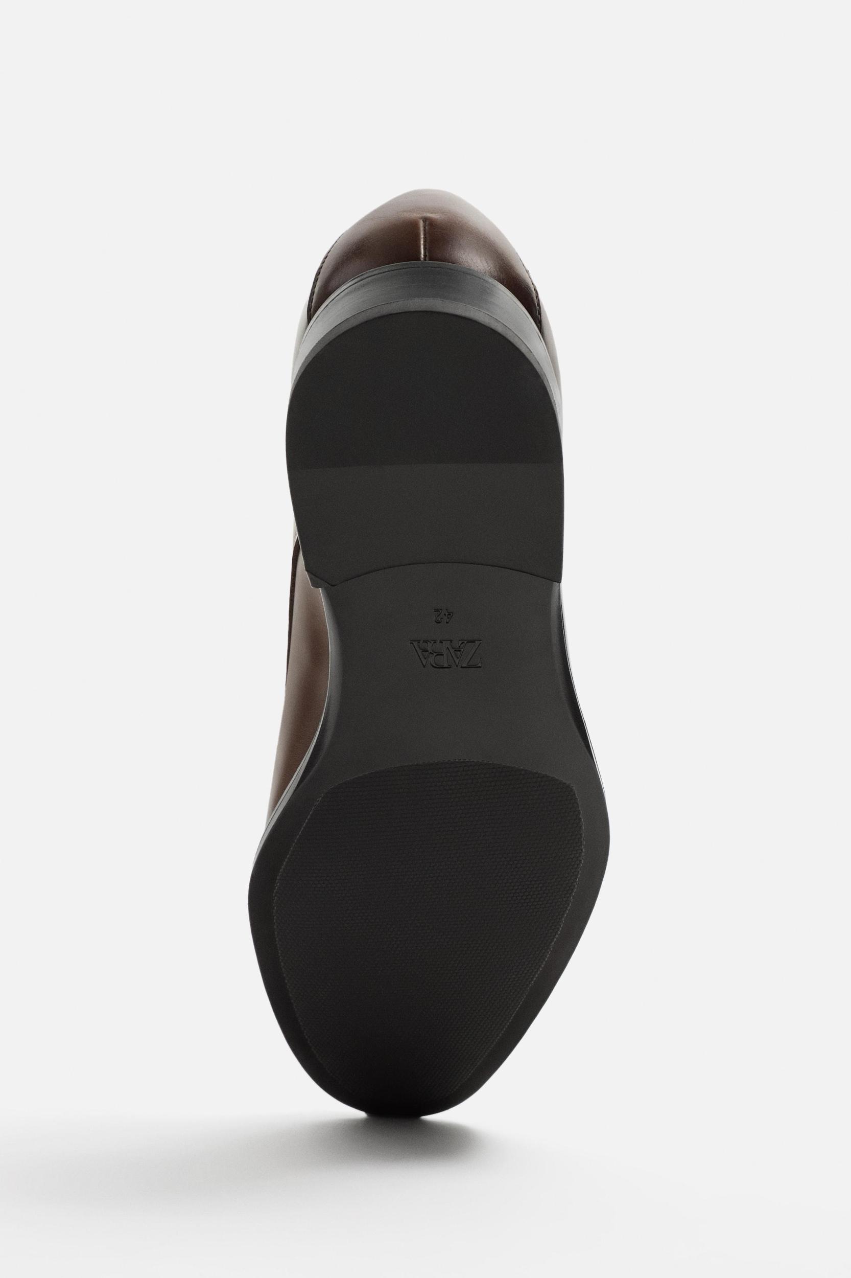 DRESS SHOES Product Image