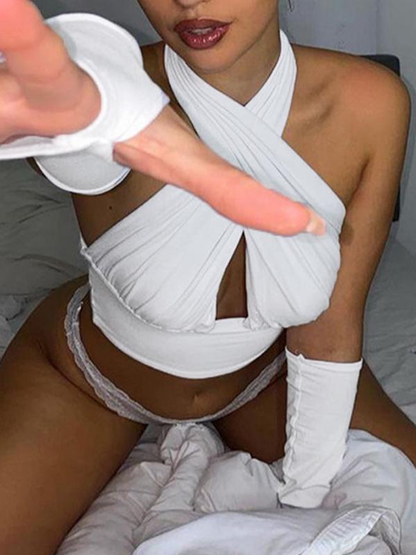 Solid Backless Cropped Halter Vest Product Image