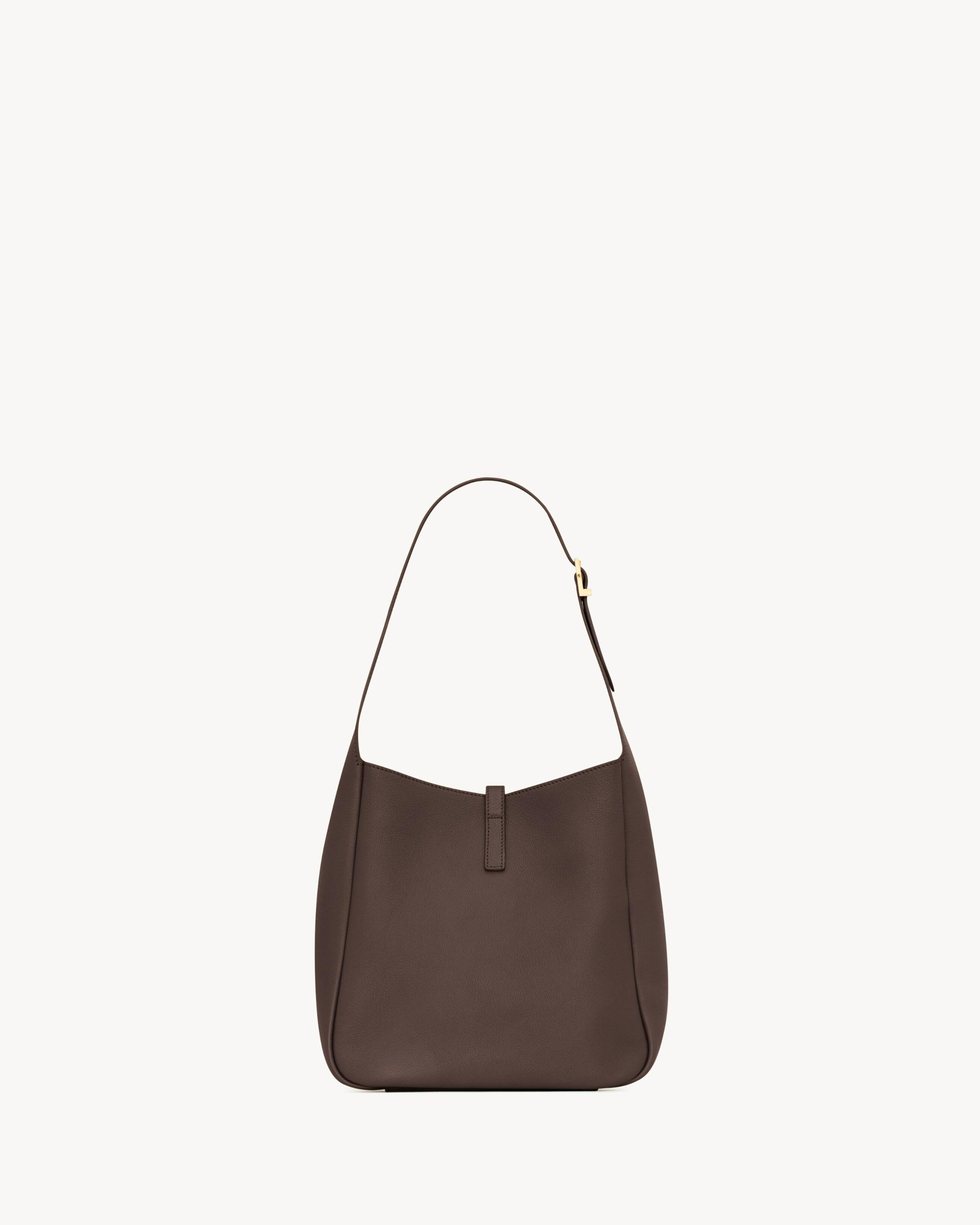 LE 5 À 7 supple SMALL IN GRAINED LEATHER Product Image