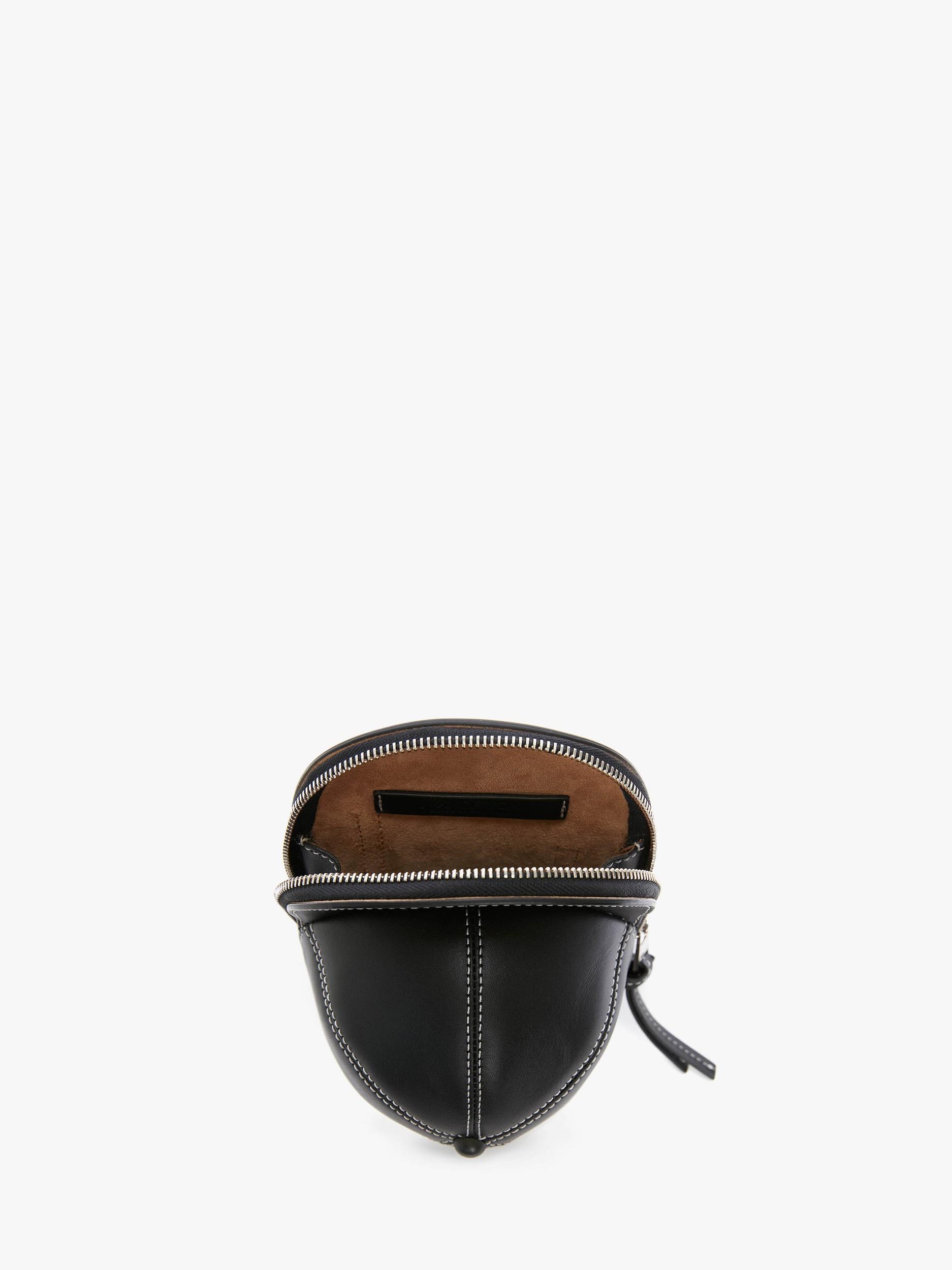 MEDIUM CAP BAG - LEATHER CROSSBODY BAG Product Image