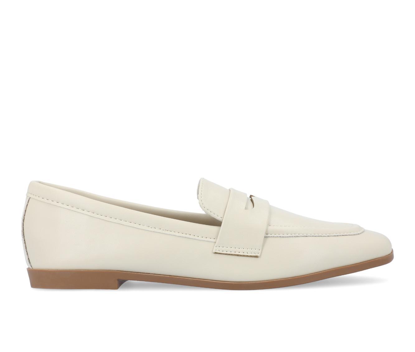 Women's Journee Collection Myeesha Penny Loafers Product Image