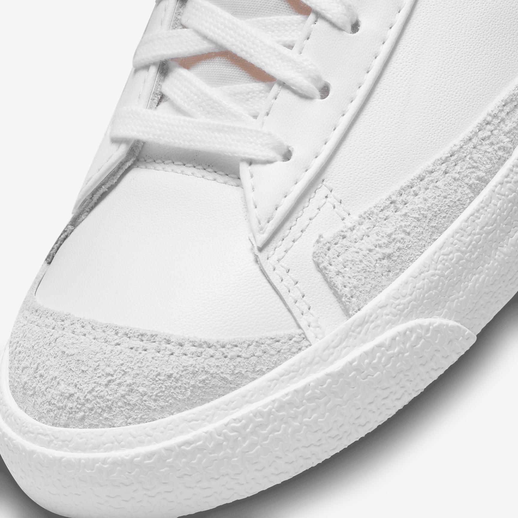 Nike Blazer Mid '77 Women's Shoes Product Image