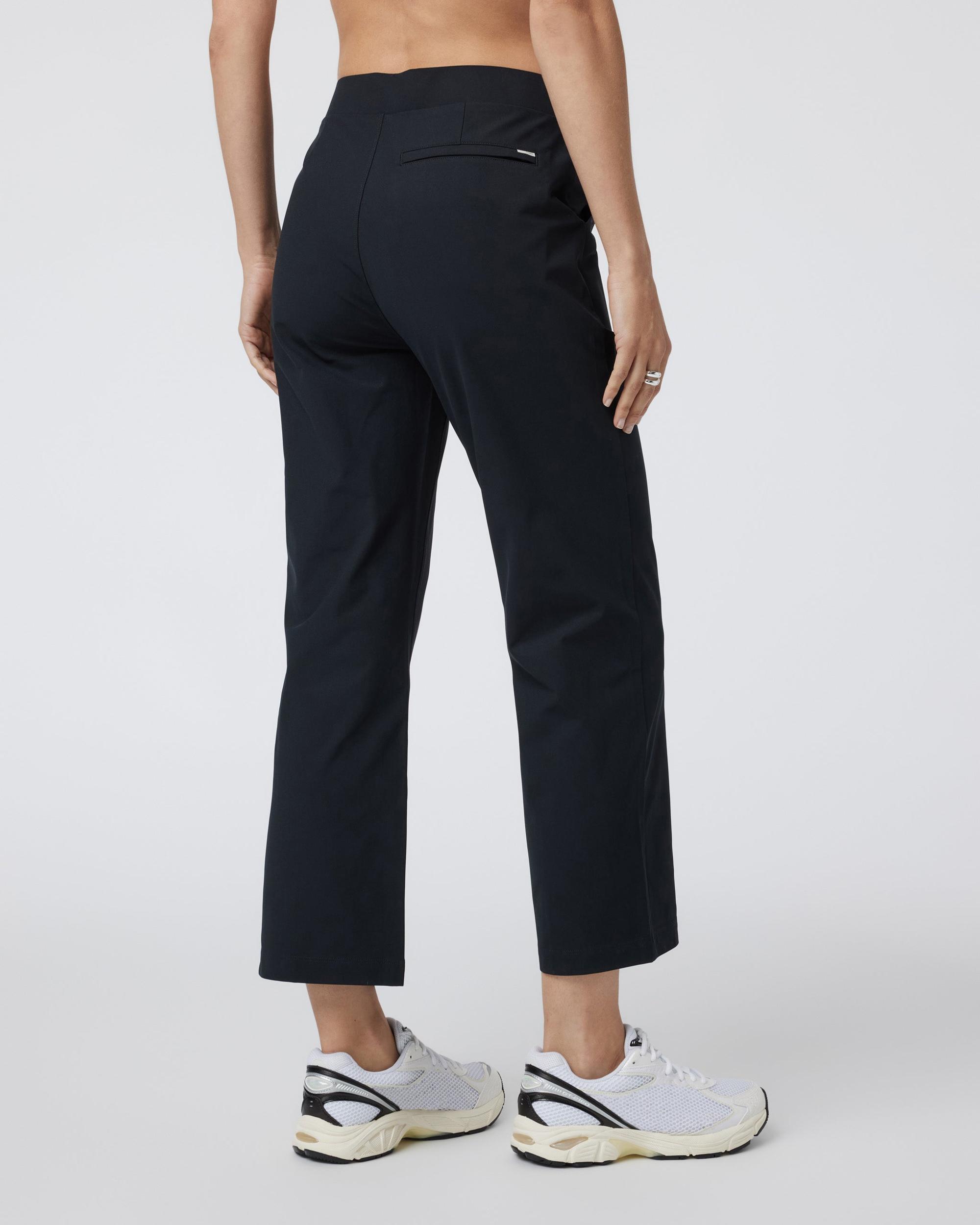 Women's Meta Crop Pant Product Image