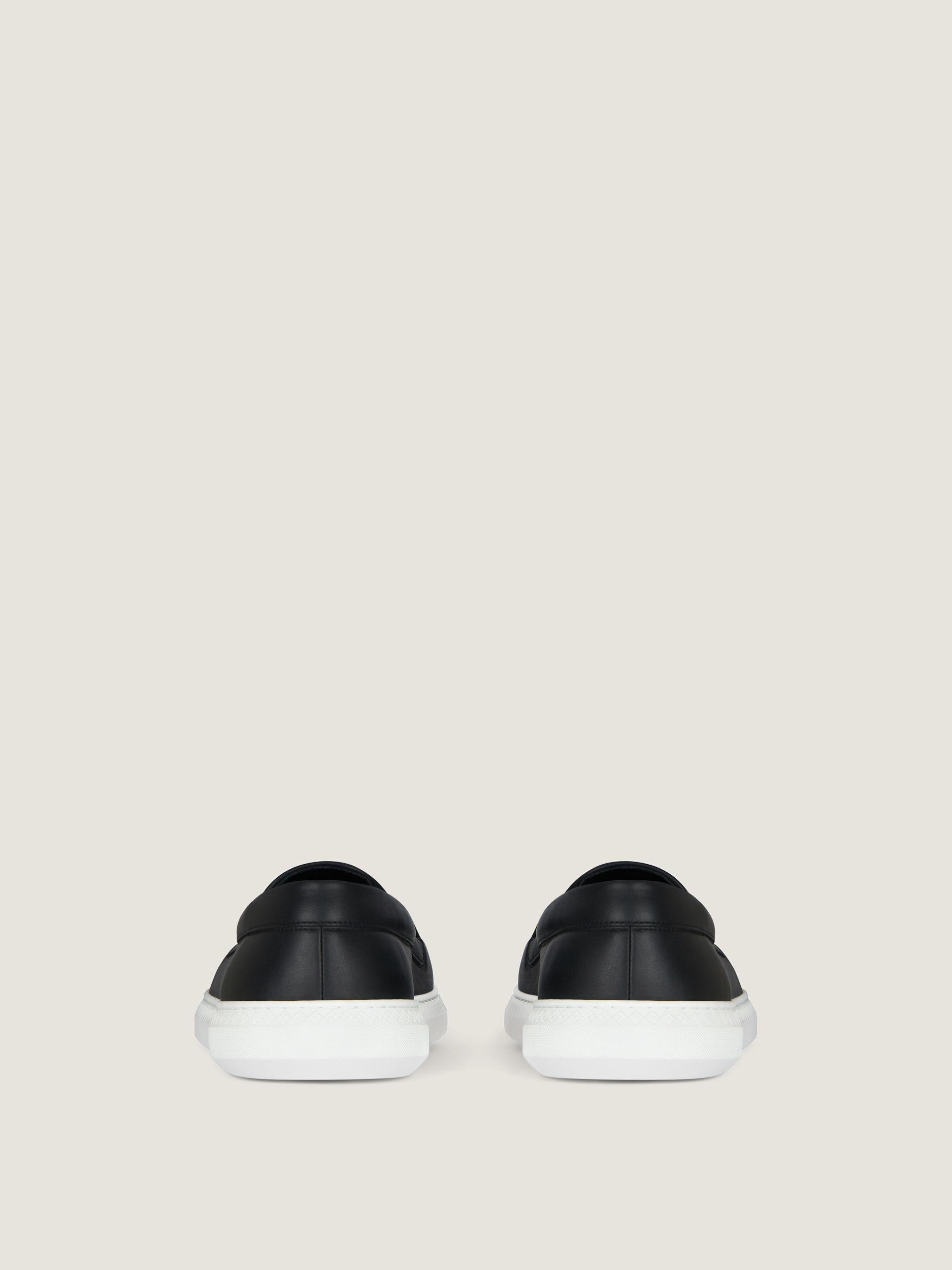 G Set sneakers in leather and perforated suede Product Image