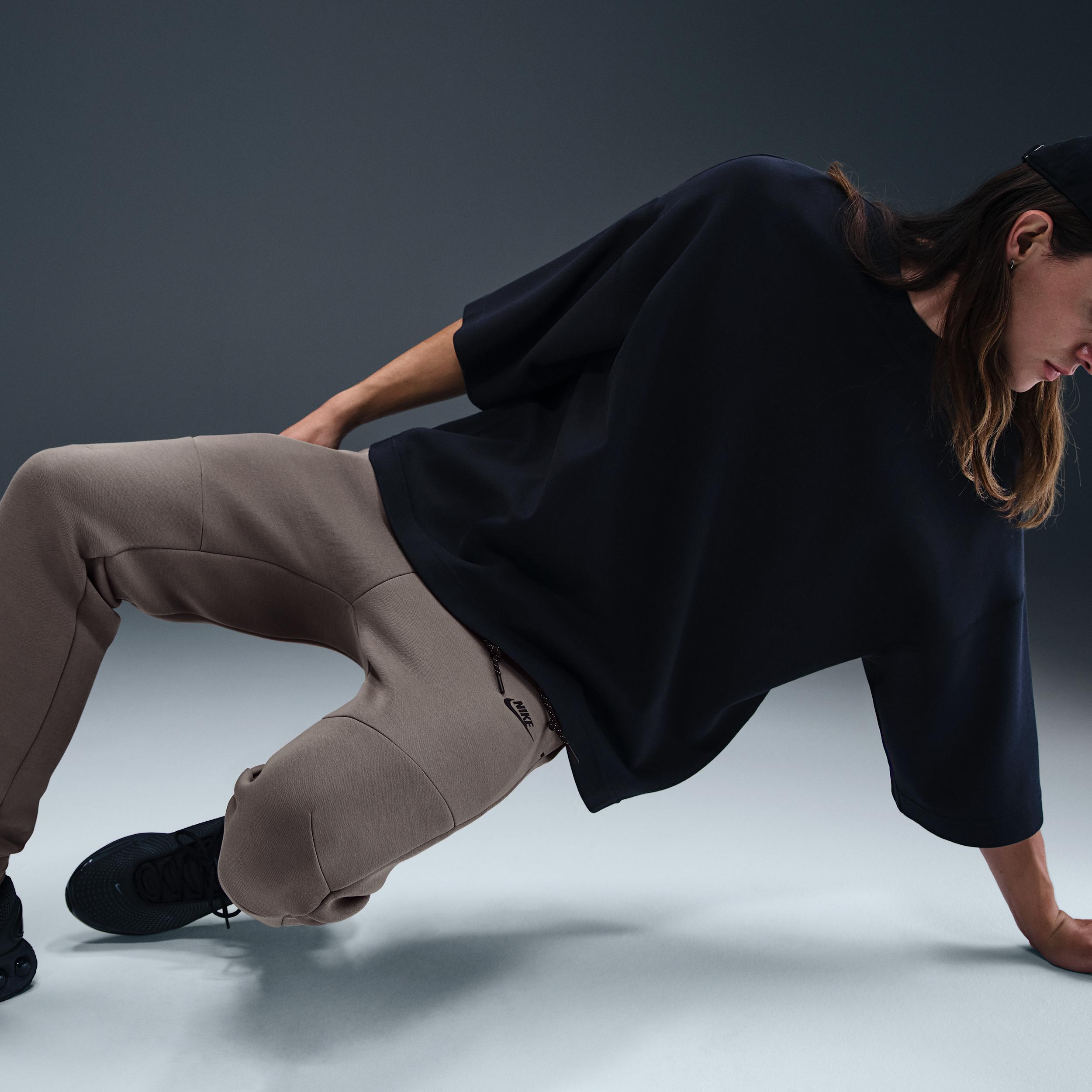 Nike Men's Tech Fleece Jogger Pants Product Image