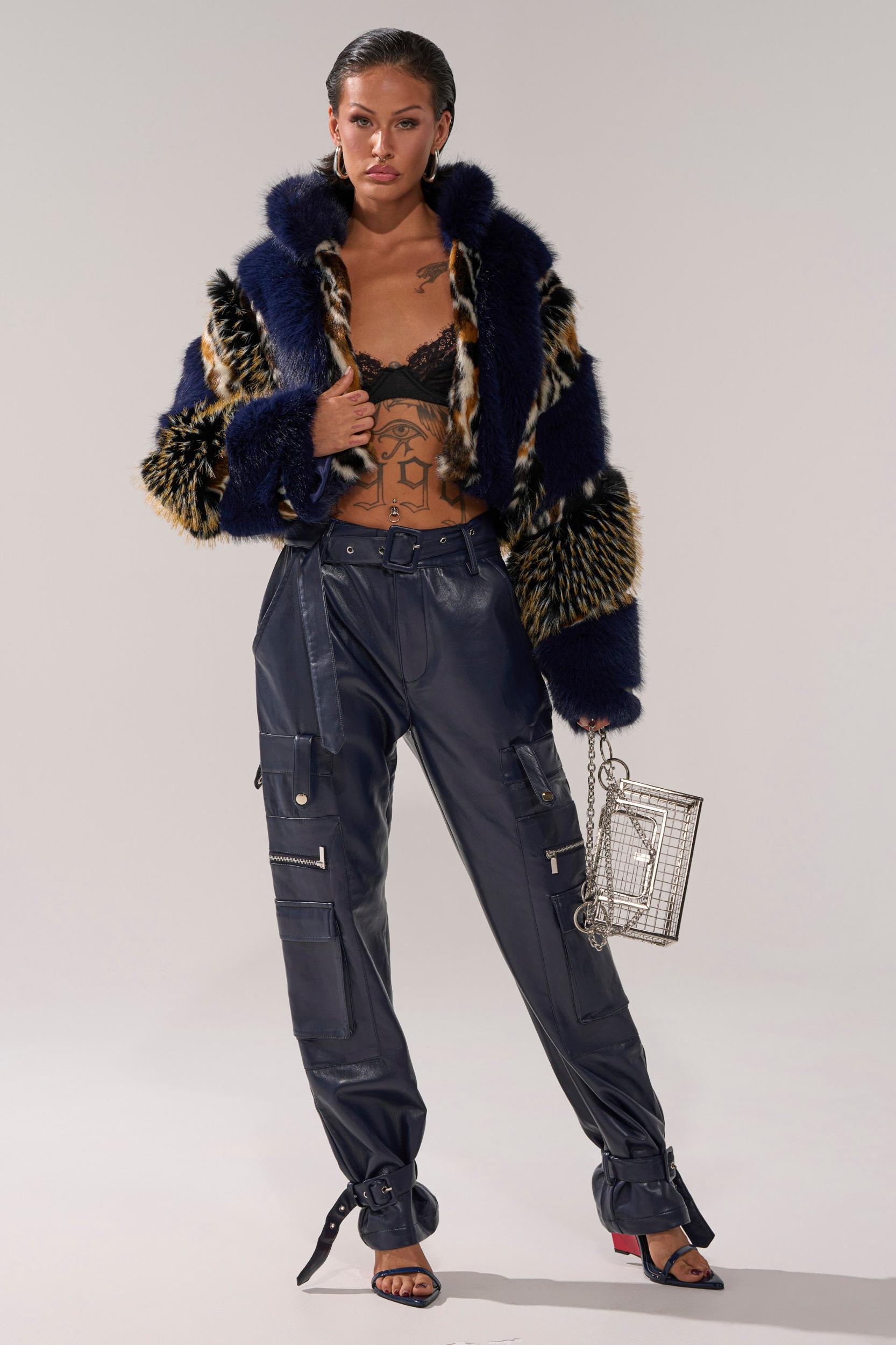 BUTTER LUXE PANTS IN NAVY Product Image