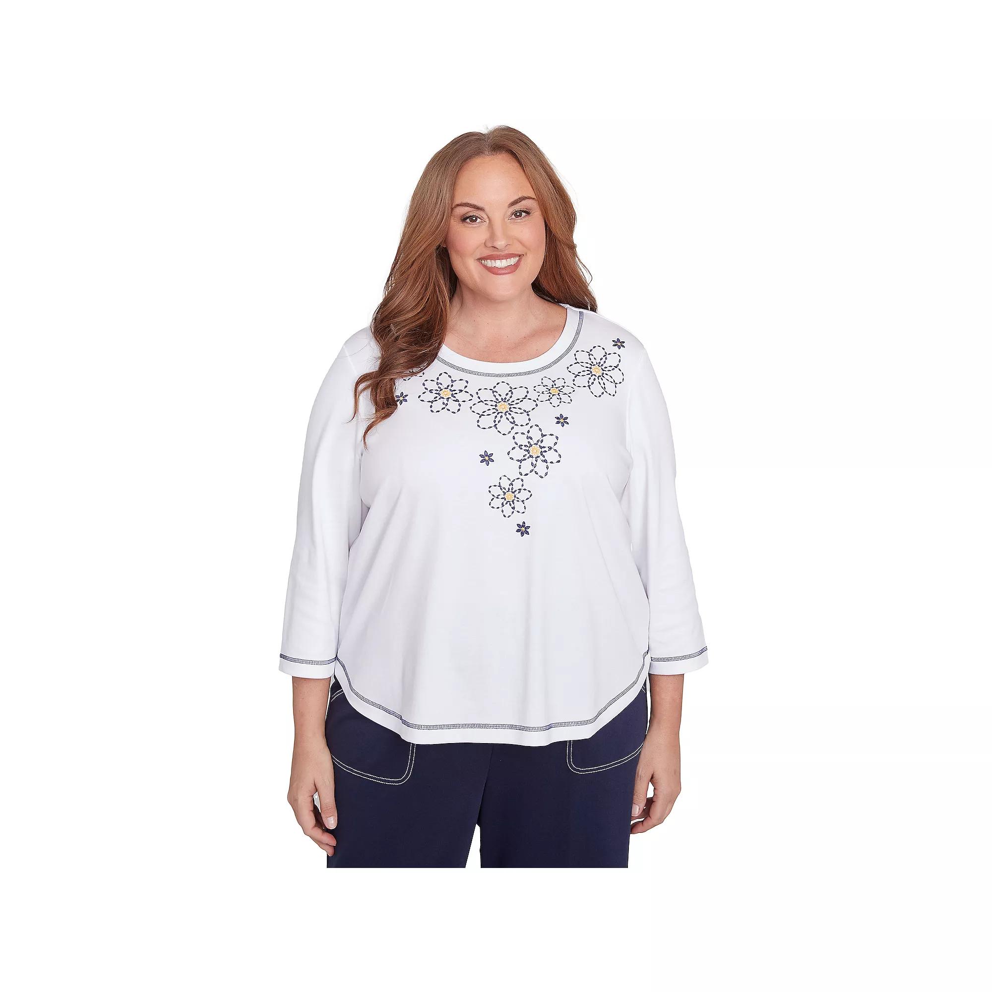 Plus Size Alfred Dunner Floral Embroidered Neckline Three-Quarter Sleeve Top, Women's, Size: 3XL, White Product Image