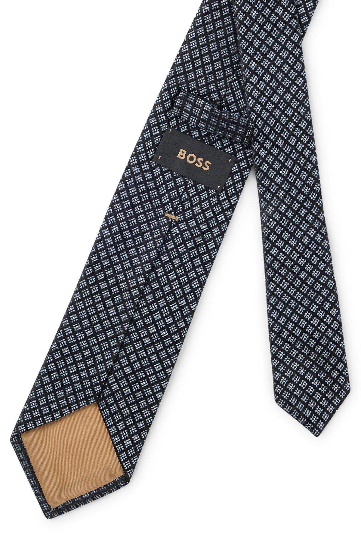 Jacquard-pattern tie in Italian-made silk Product Image