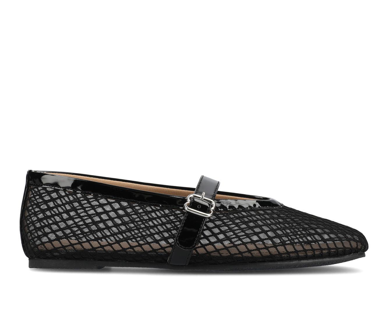 Women's Journee Collection Casha Flats Product Image