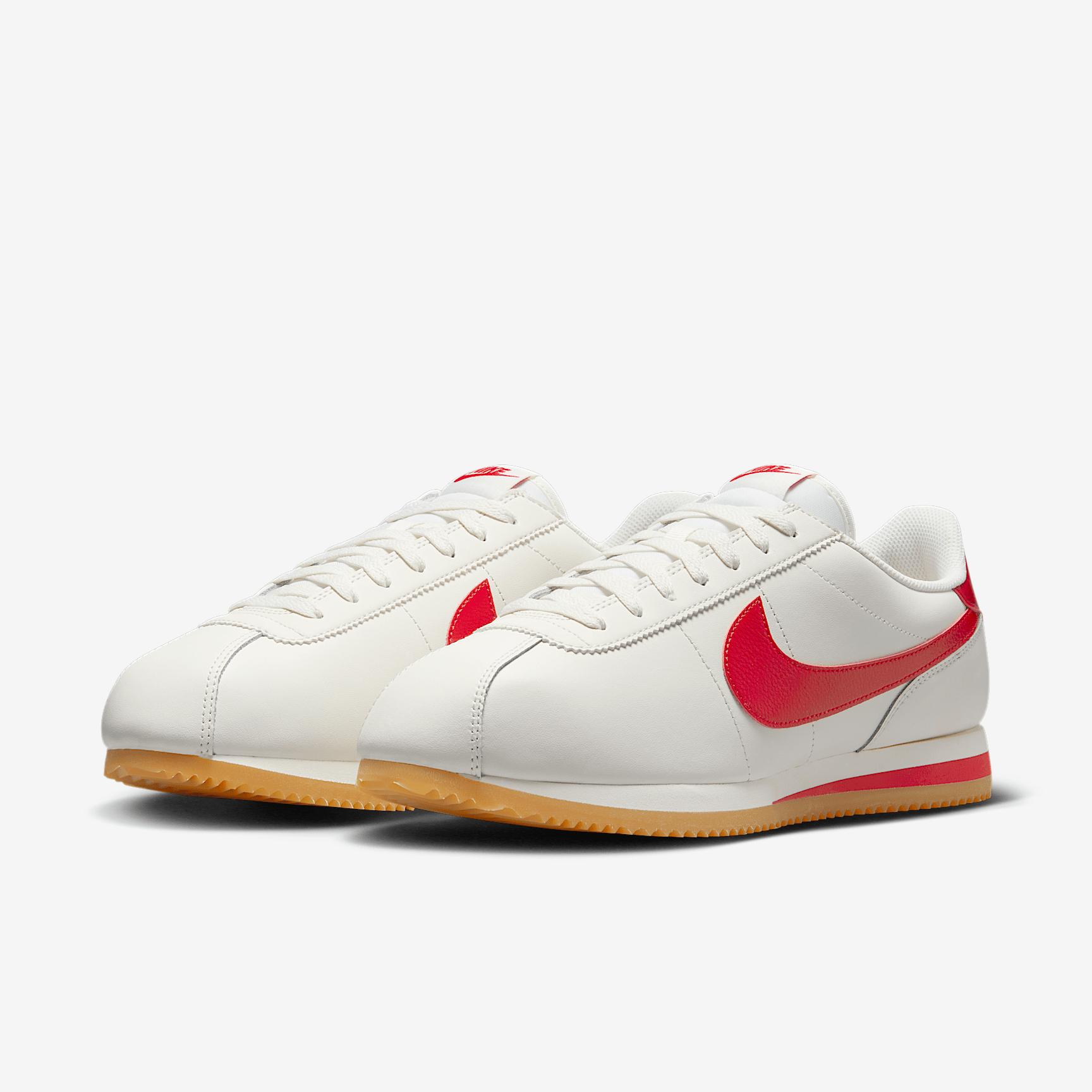 Nike Men's Cortez Leather Shoes Product Image