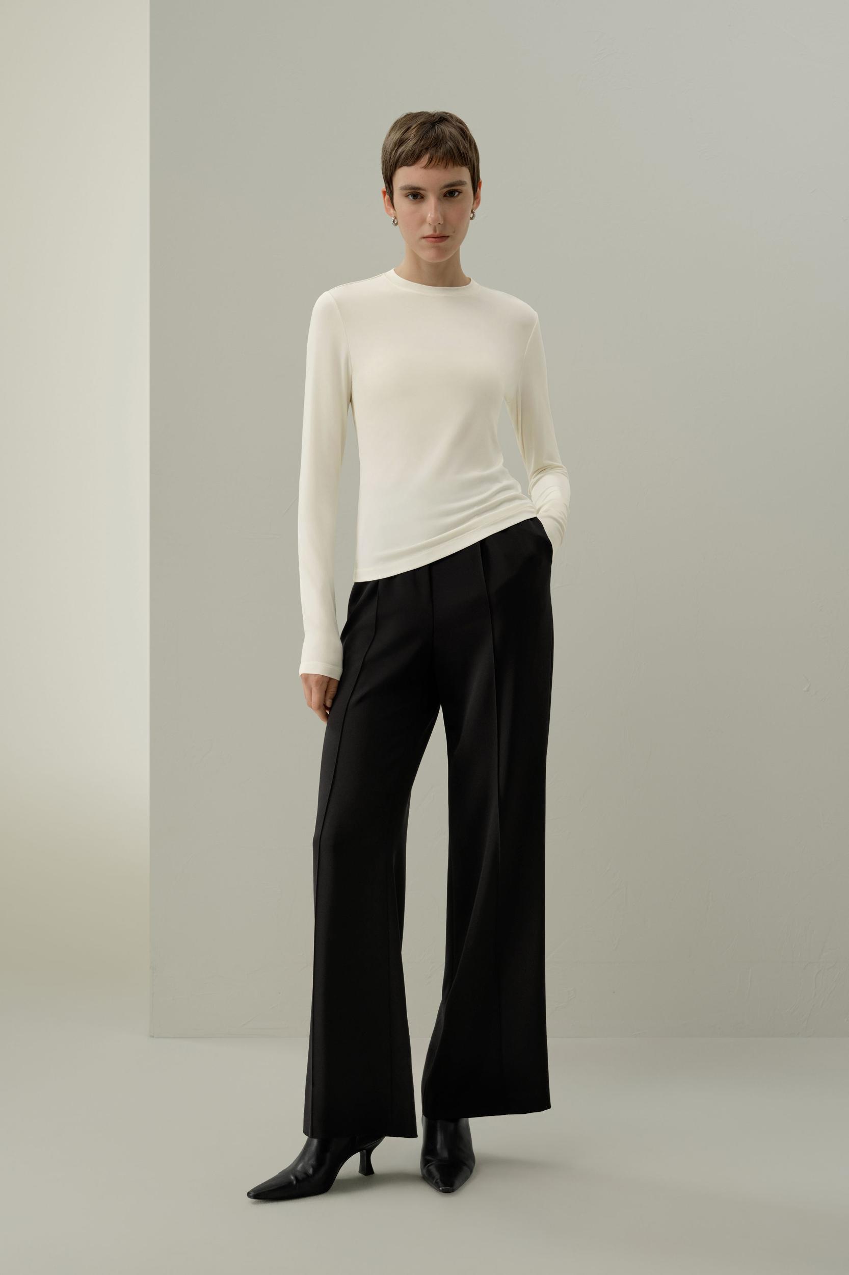 Silk Breeze Jersey Long Sleeve Slinky Top Product Image