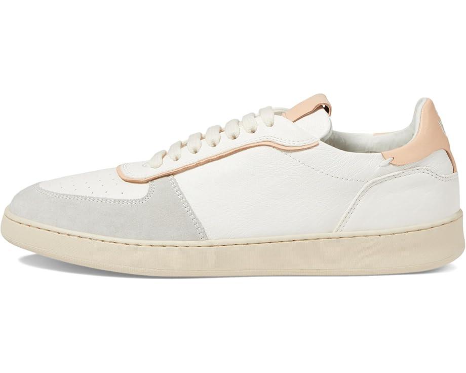 Vix Sneaker Product Image