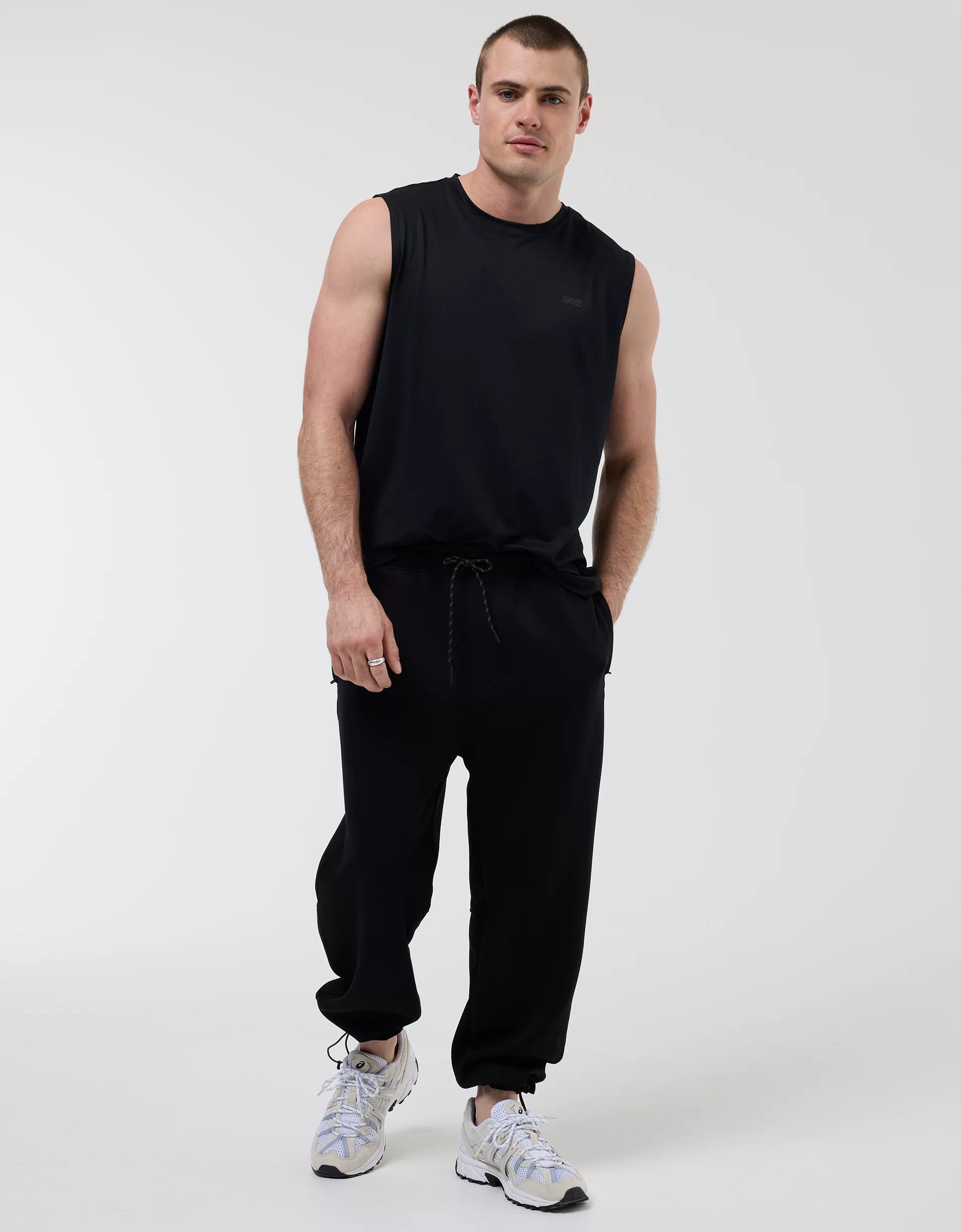 AE 24/7 Pant Product Image