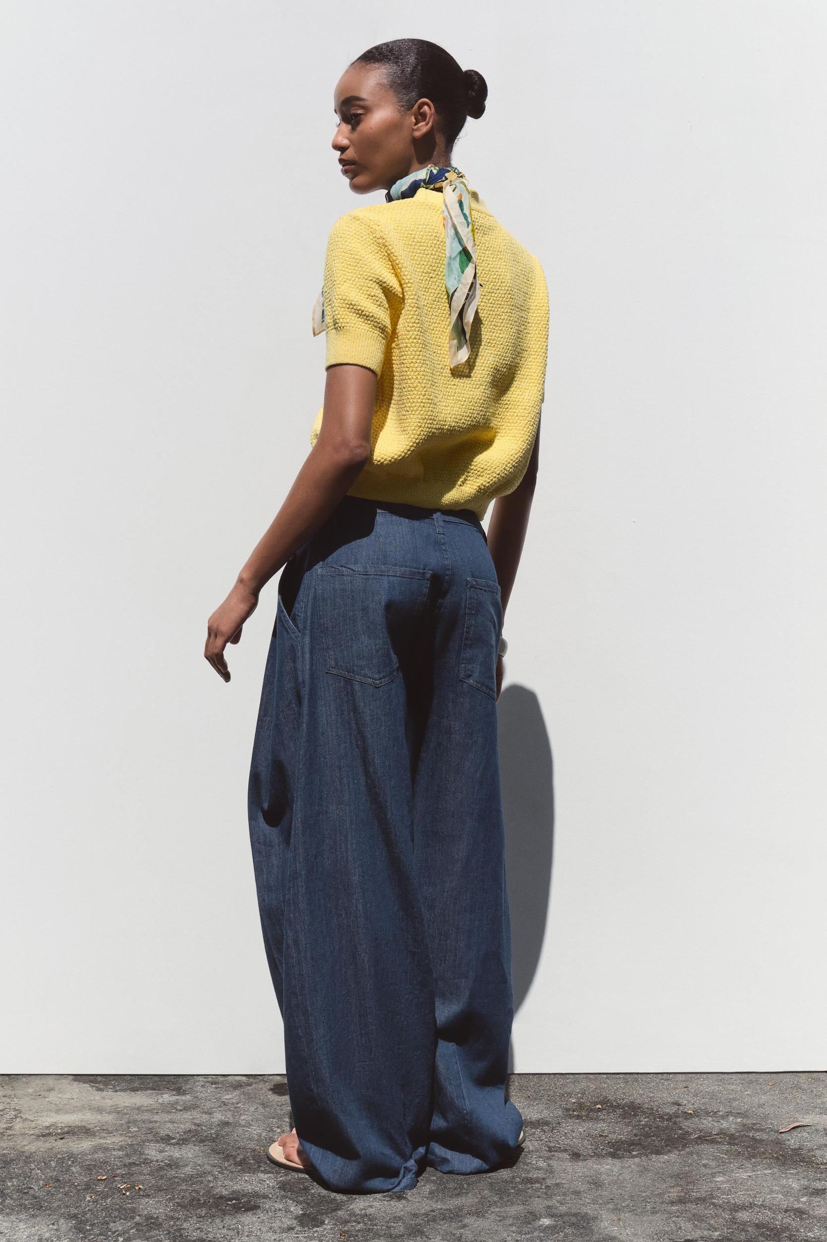 STAR BUTTON KNIT CARDIGAN Product Image