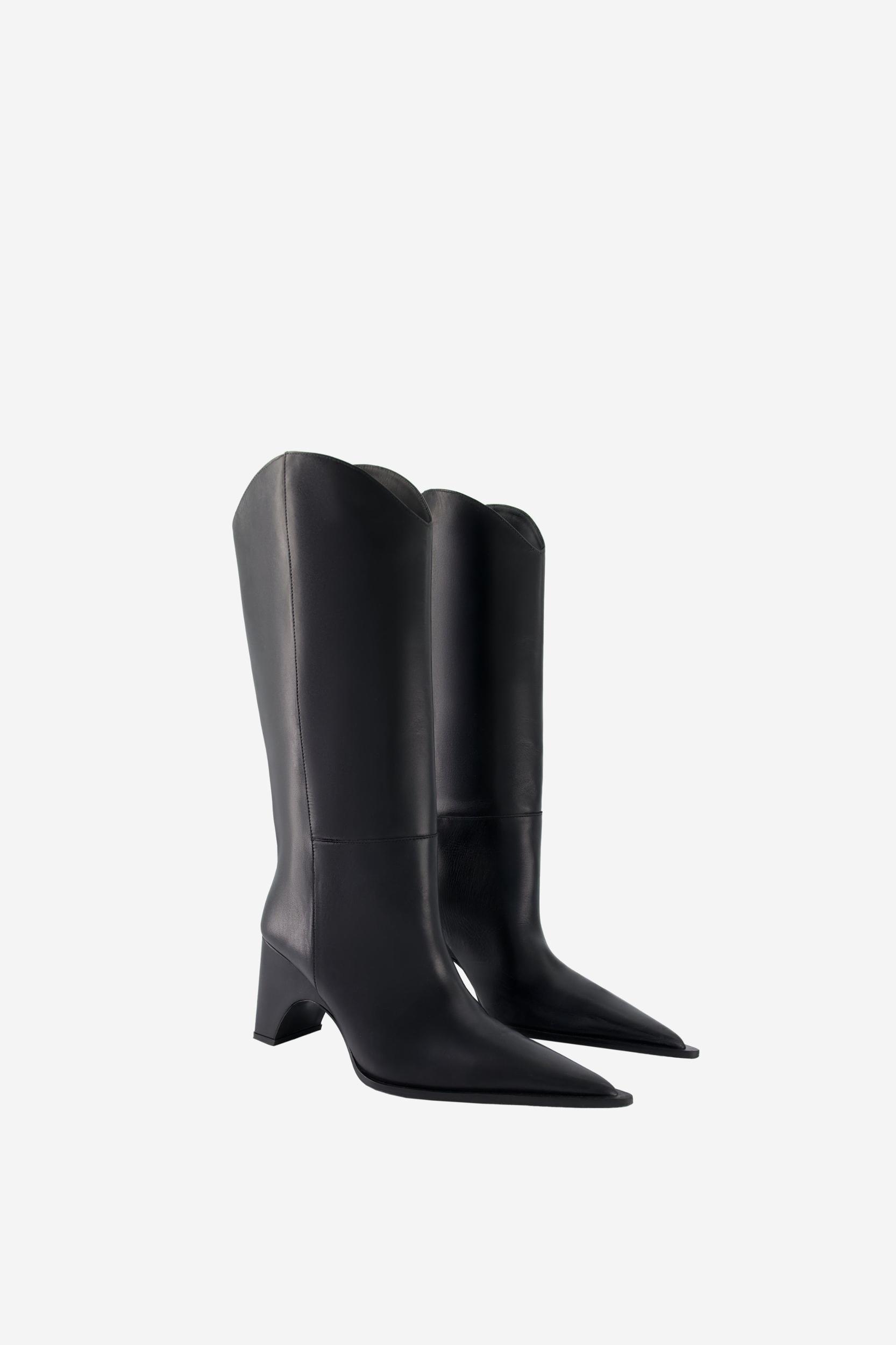 Cowboy Bridge Boot Product Image