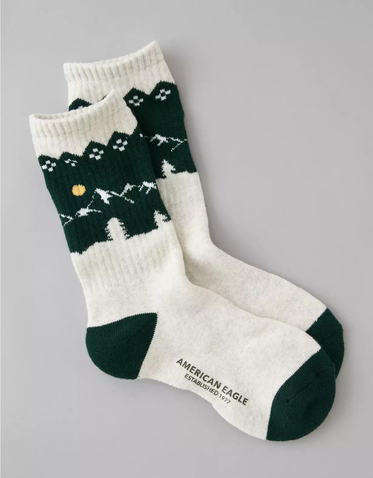 AE Graphic Terry Crew Socks Product Image