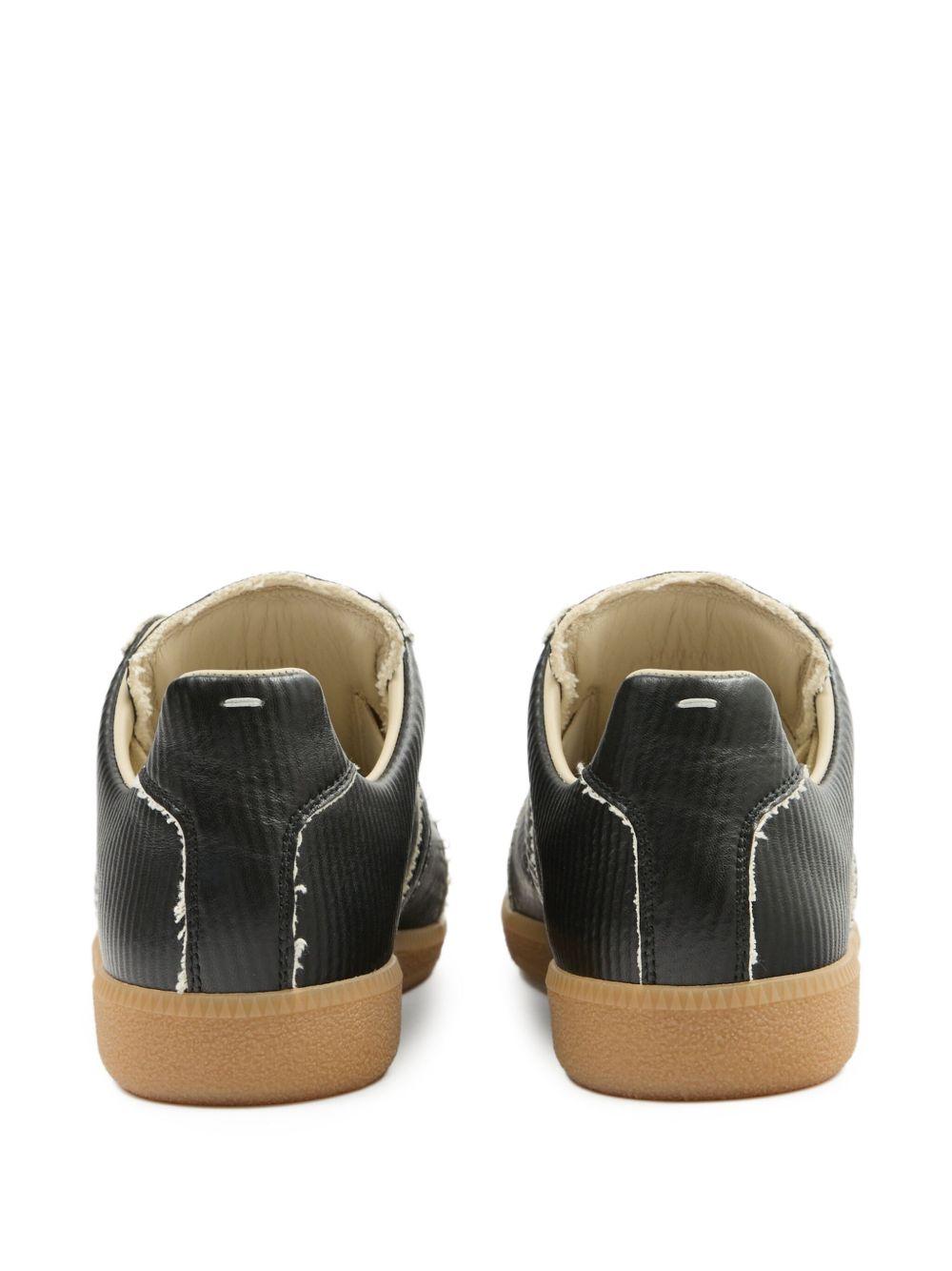 Replica sneakers  Product Image