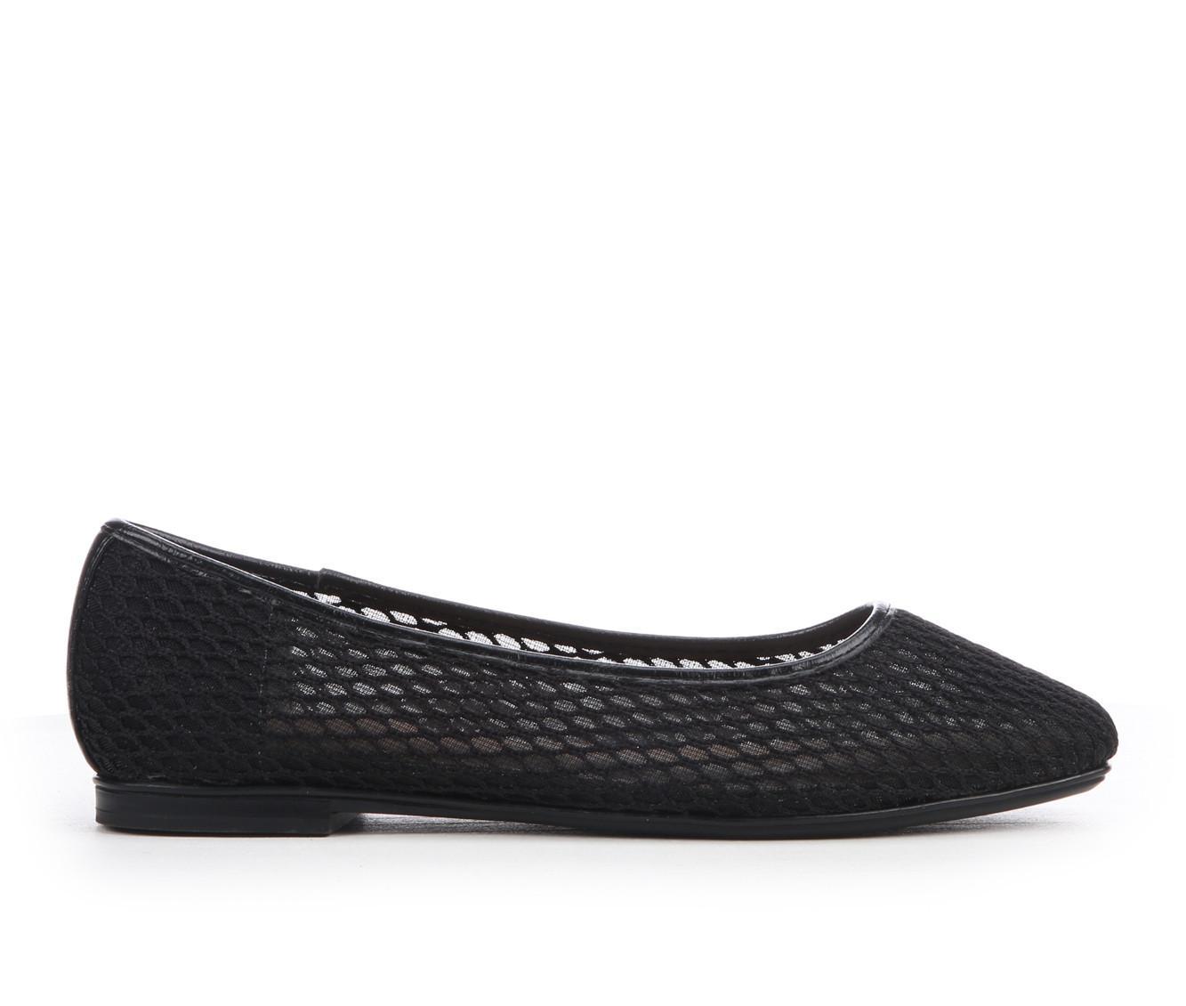 Women's Me Too Bryer Ballet Flats Product Image