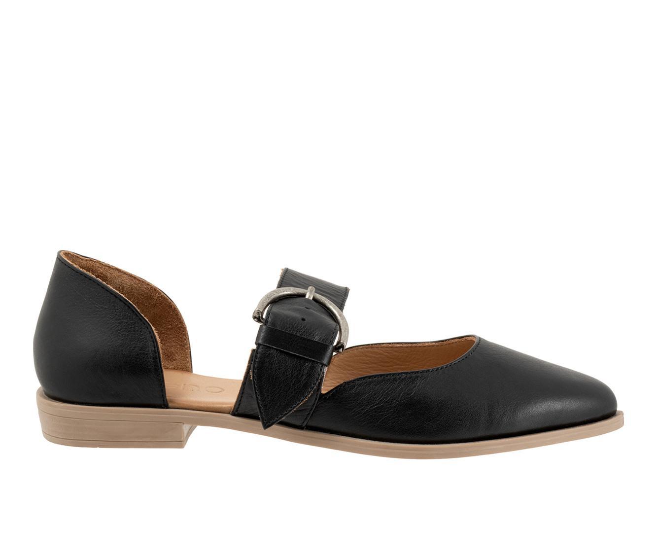 Women's Bueno Brittany Flats Product Image