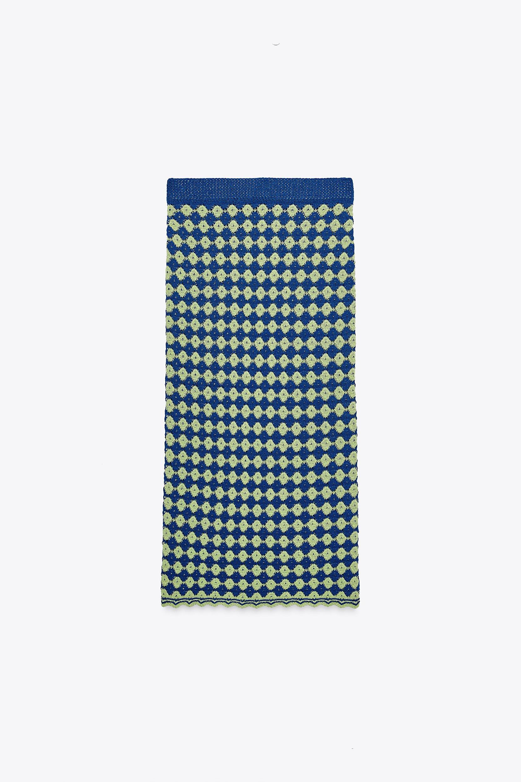 STRUCTURED KNIT SKIRT Product Image