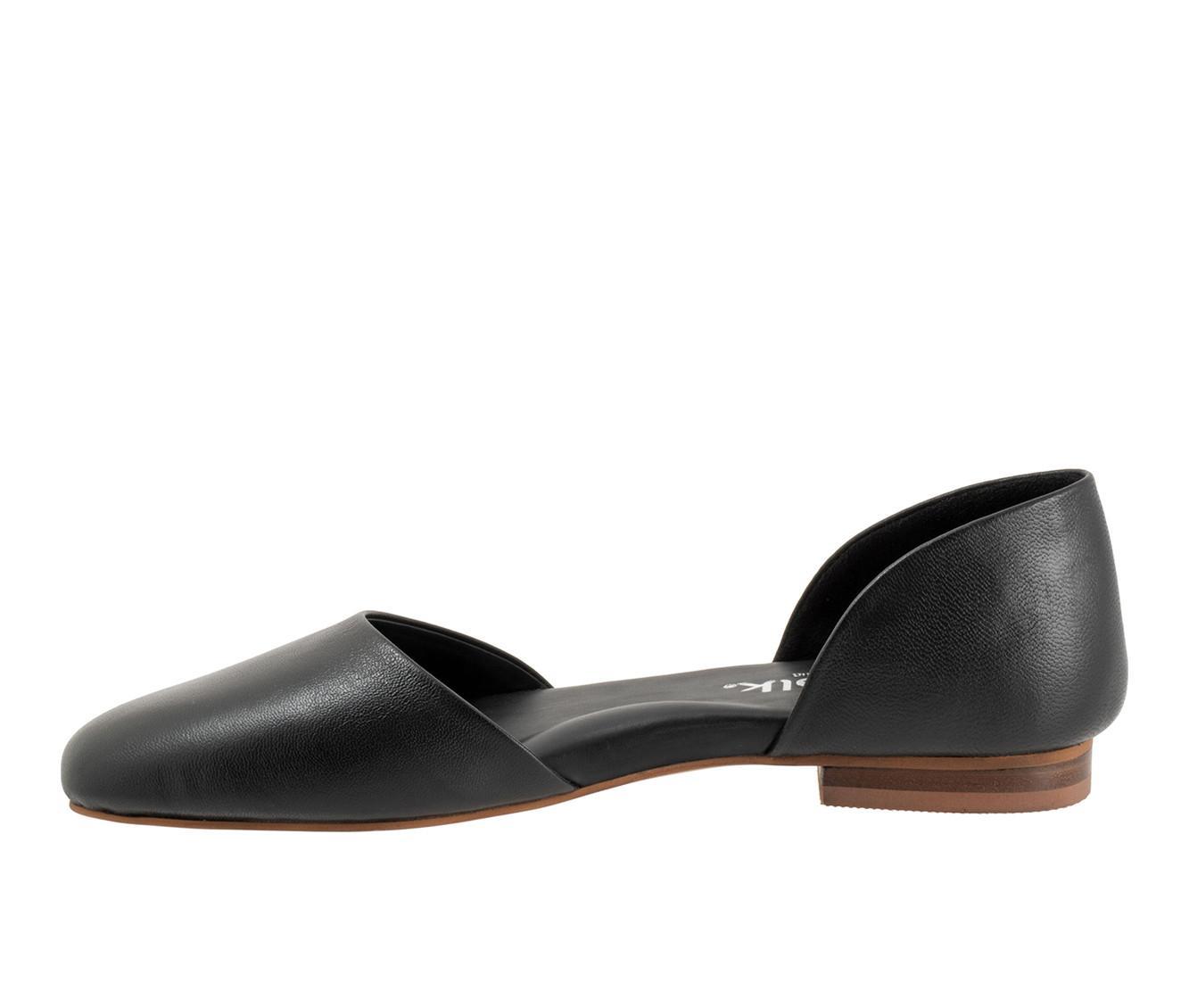 Women's Softwalk Kamari Flats Product Image