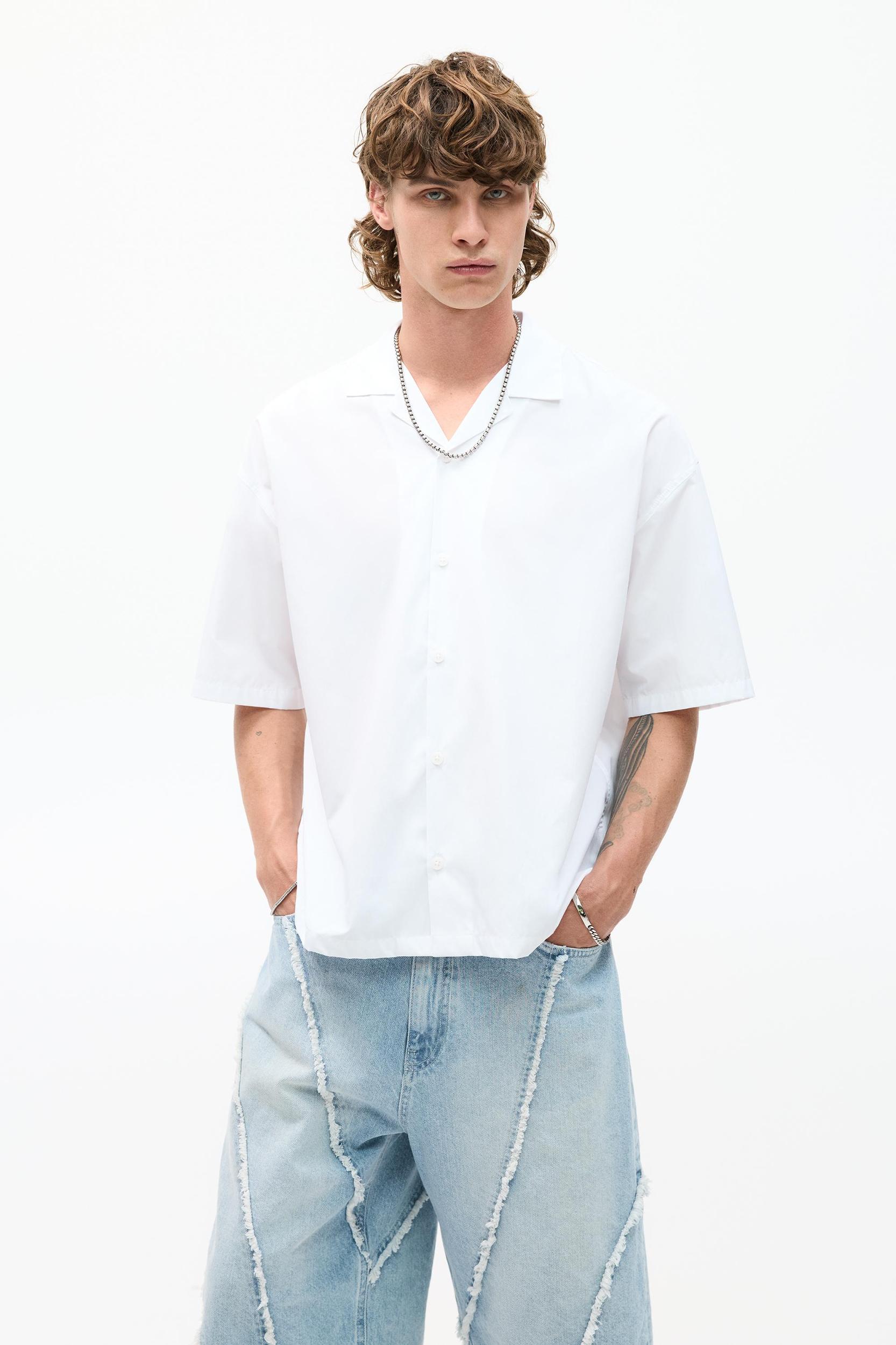 Short sleeve poplin shirt Product Image