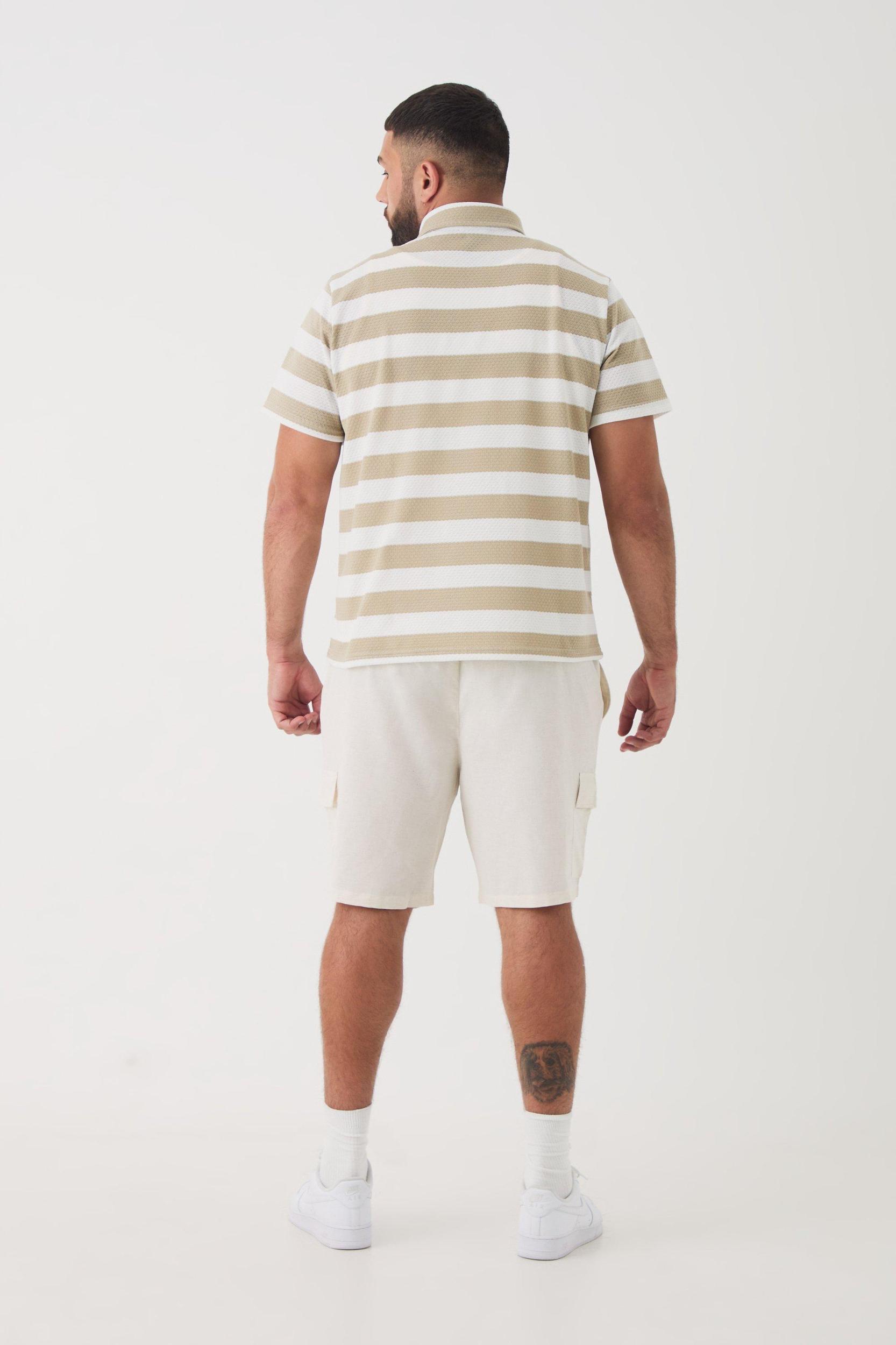 Plus Textured Stripe Polo | boohooMAN USA Product Image
